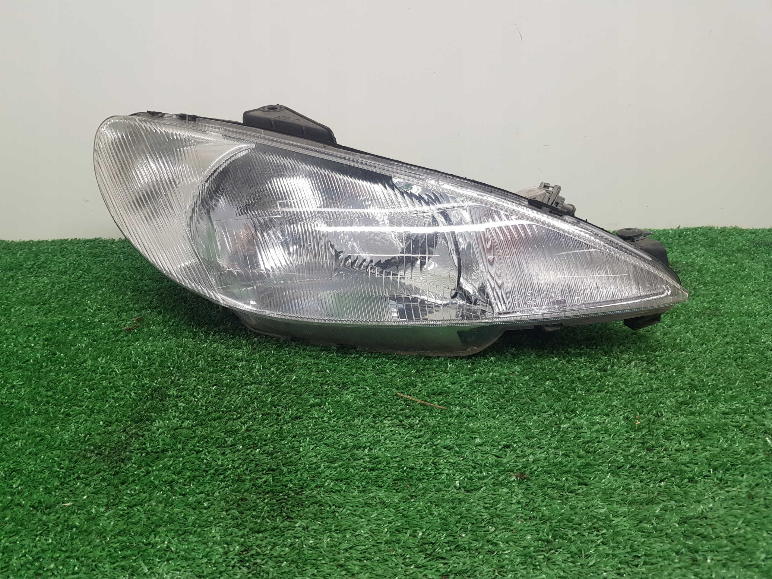 light right front PEUGEOT 206