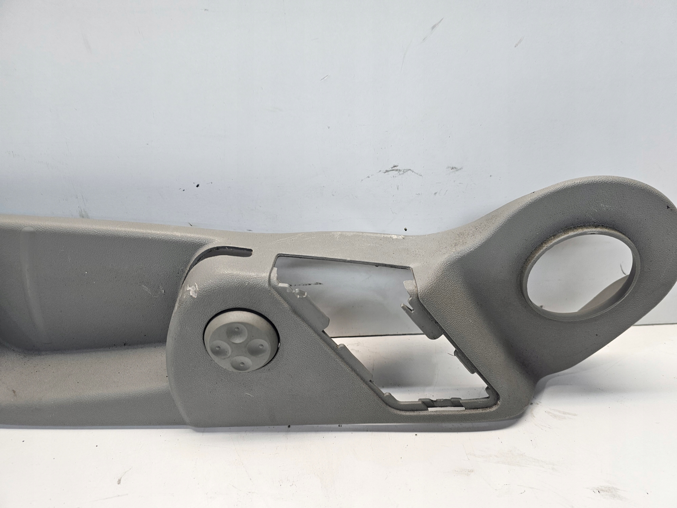 cover spoiler seat left AUDI A6 C6 2100036L grey