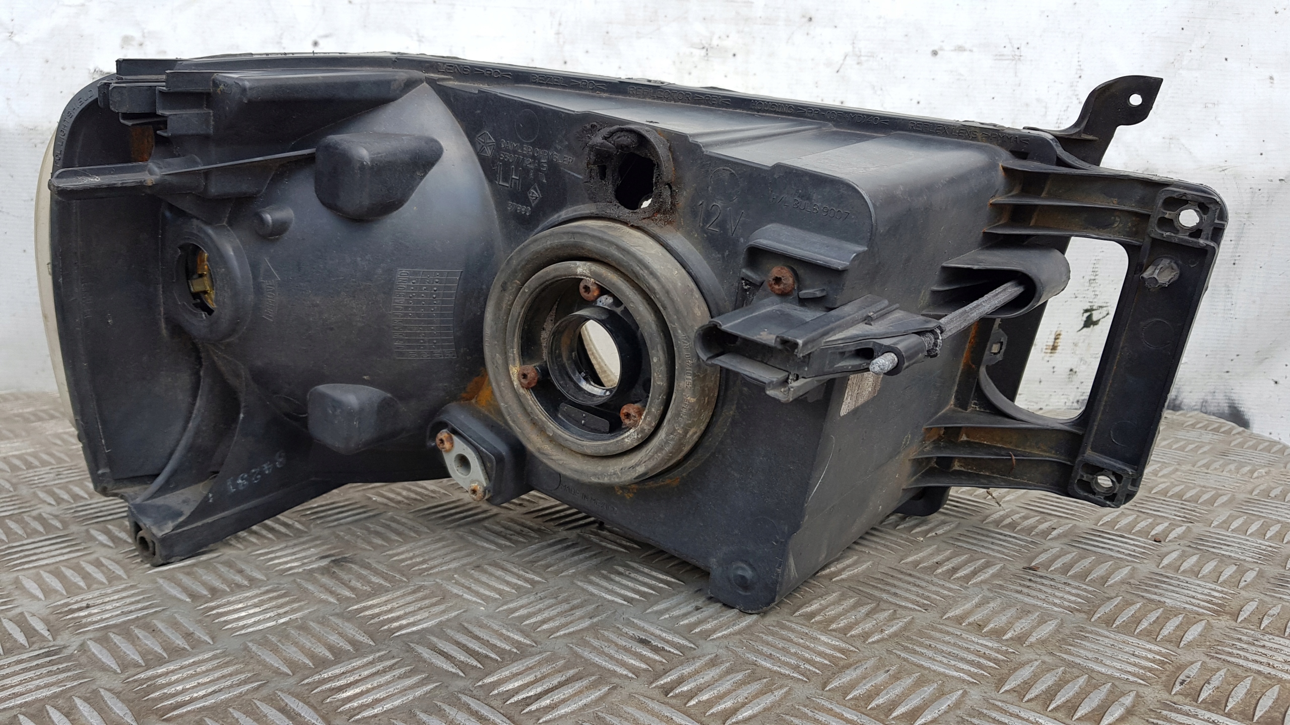 DODGE RAM light left front 02-06