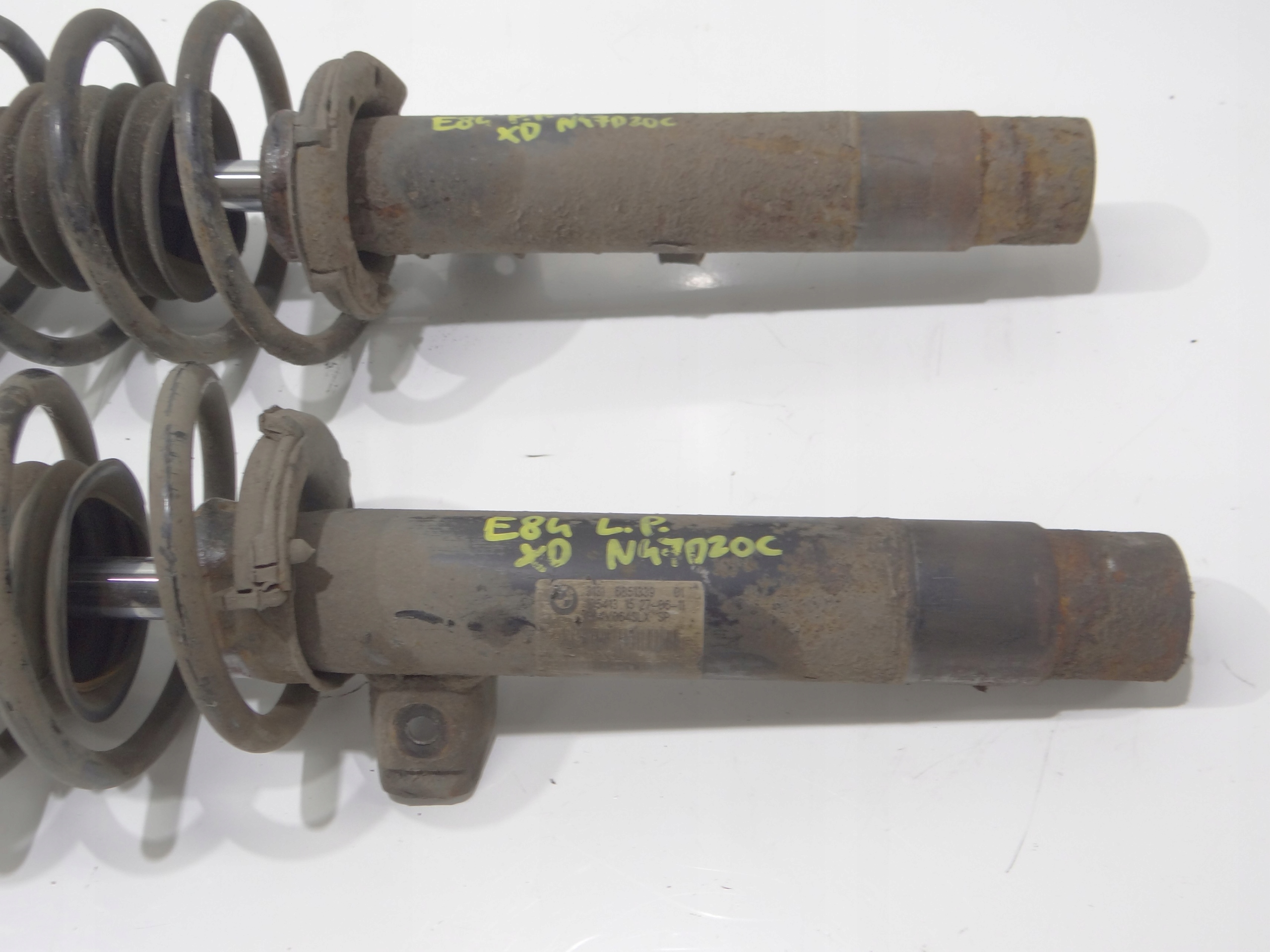 shock absorber left right front BMW X1 E84 N47 XD 6851340 (15569470)