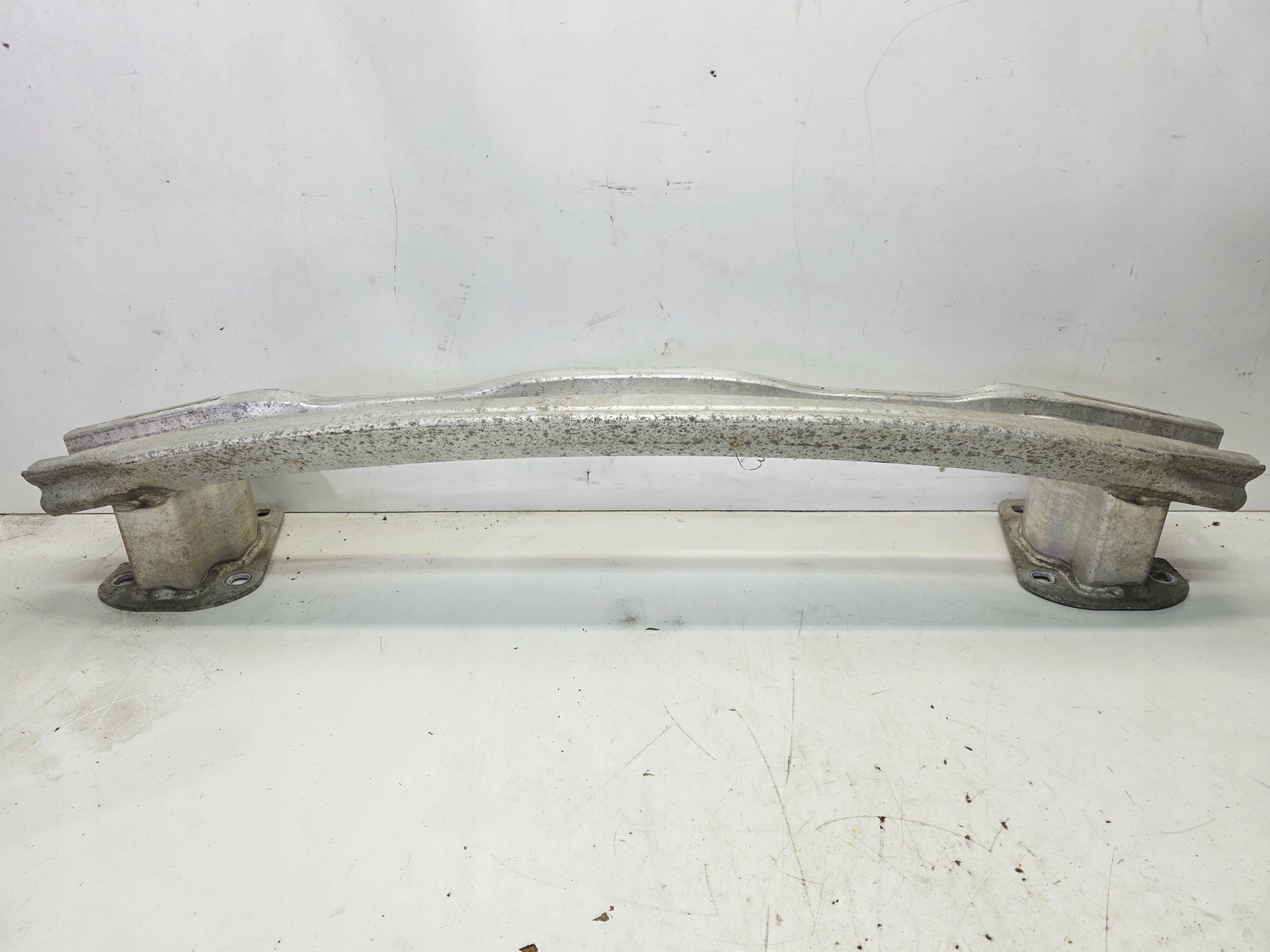 sider below bumper rear part AUDI Q7 4M Q8 4M0807309