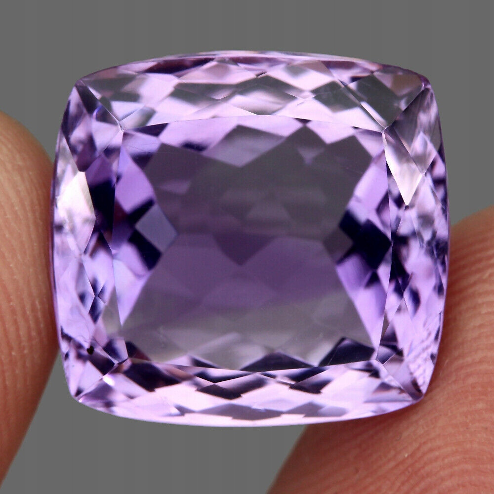 Přírodní kámen ametyst 23.2ct If