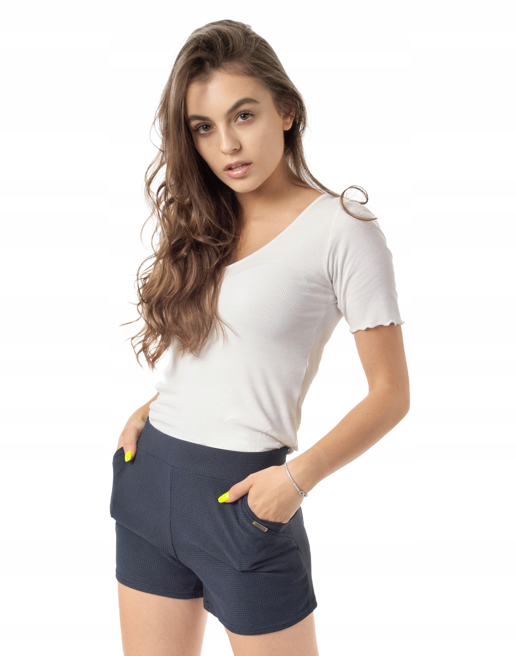 

Eleganckie Krótkie Spodenki Damskie W301-02 r 4XL