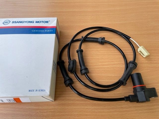 4893008010 - Датчик ABS задний SsangYong Rexton и