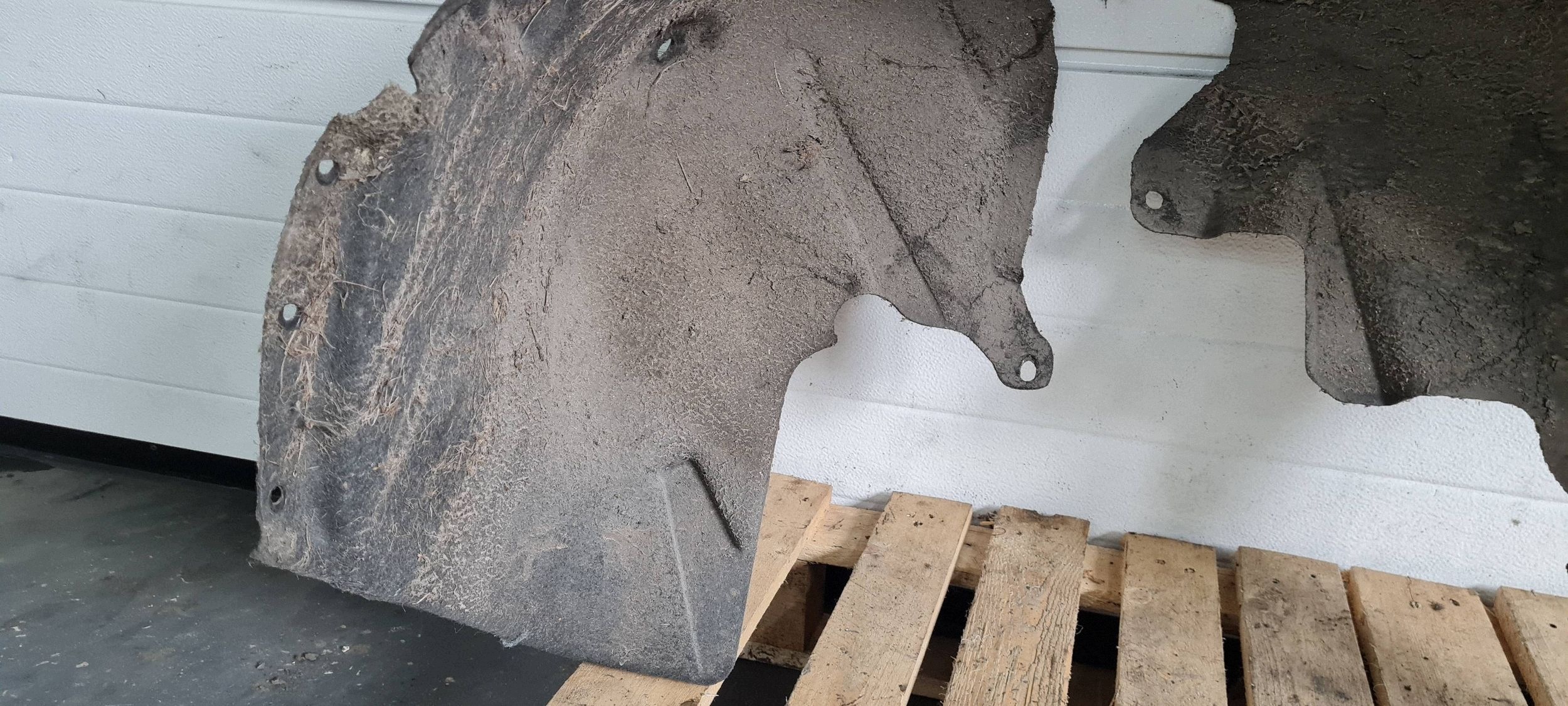 A7 4G S7 mudguard rear part rear. right right MATERIAL 4G8810172B