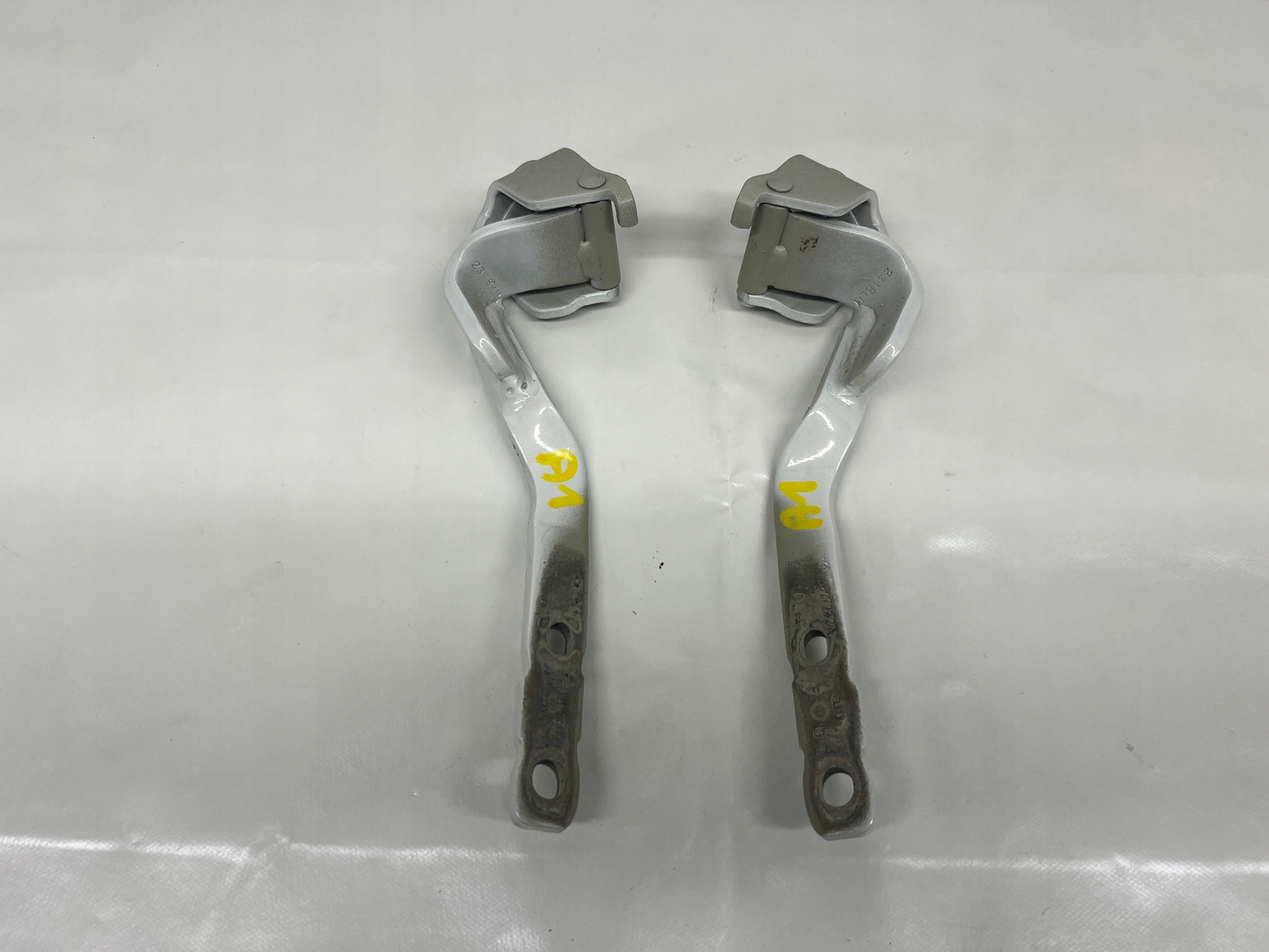 Audi A1 8X SPORTBACK hinge hinges bonnet boot left right KOMPLET