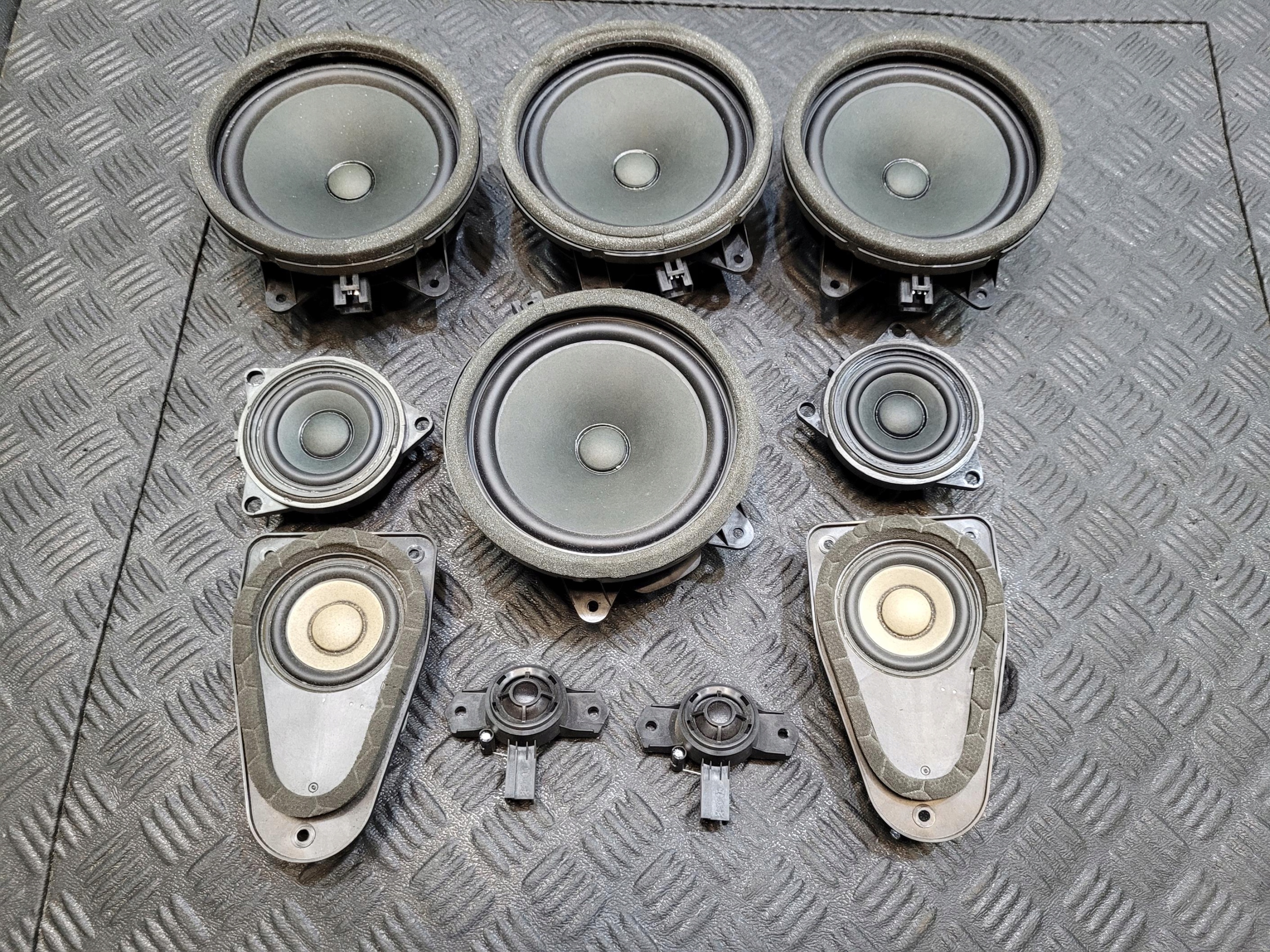 speaker speakers front rear part left right KOMPLET VOLVO S90 II