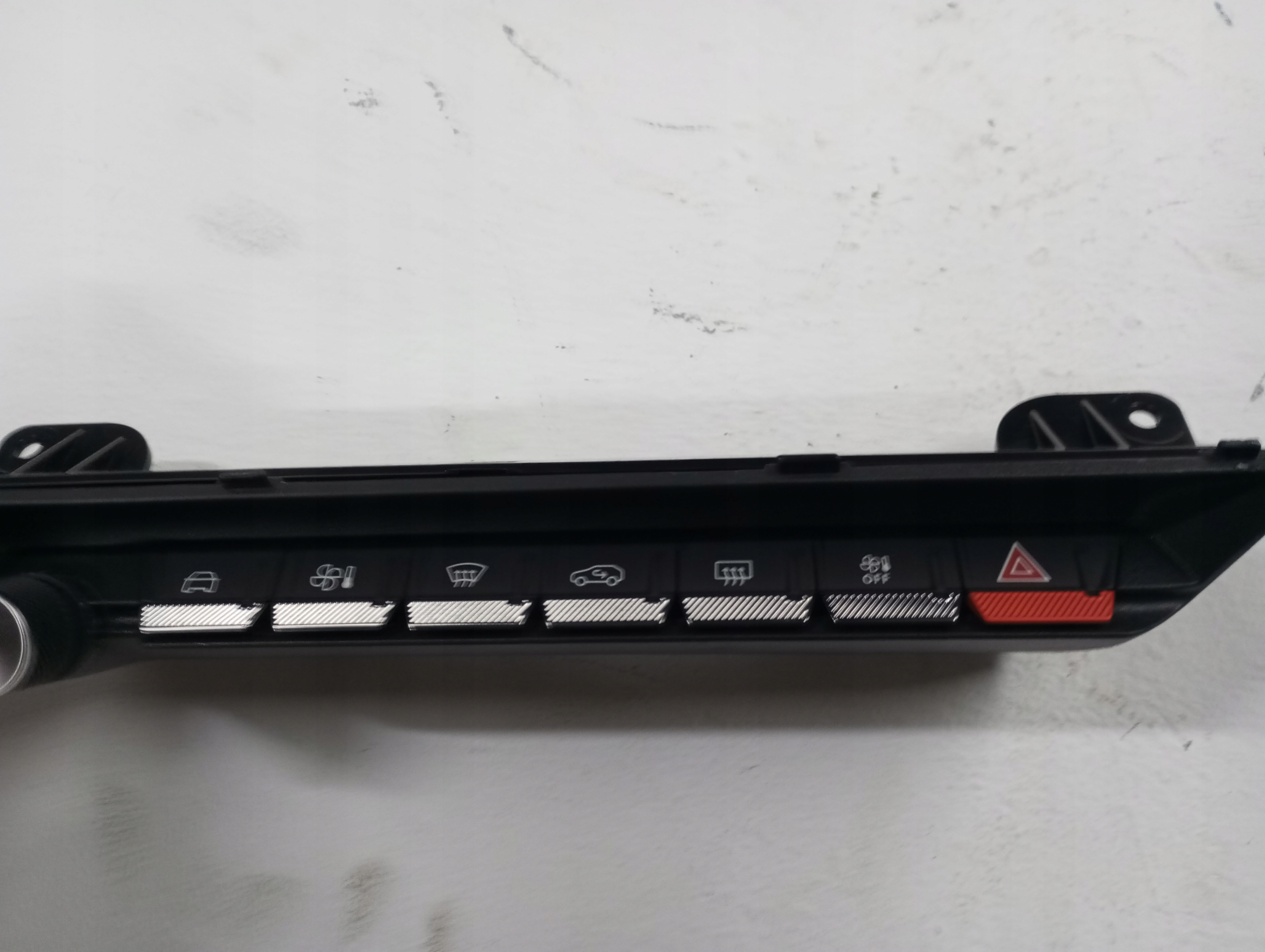 PANEL RADIA PEUGEOT 408 98350200ZD