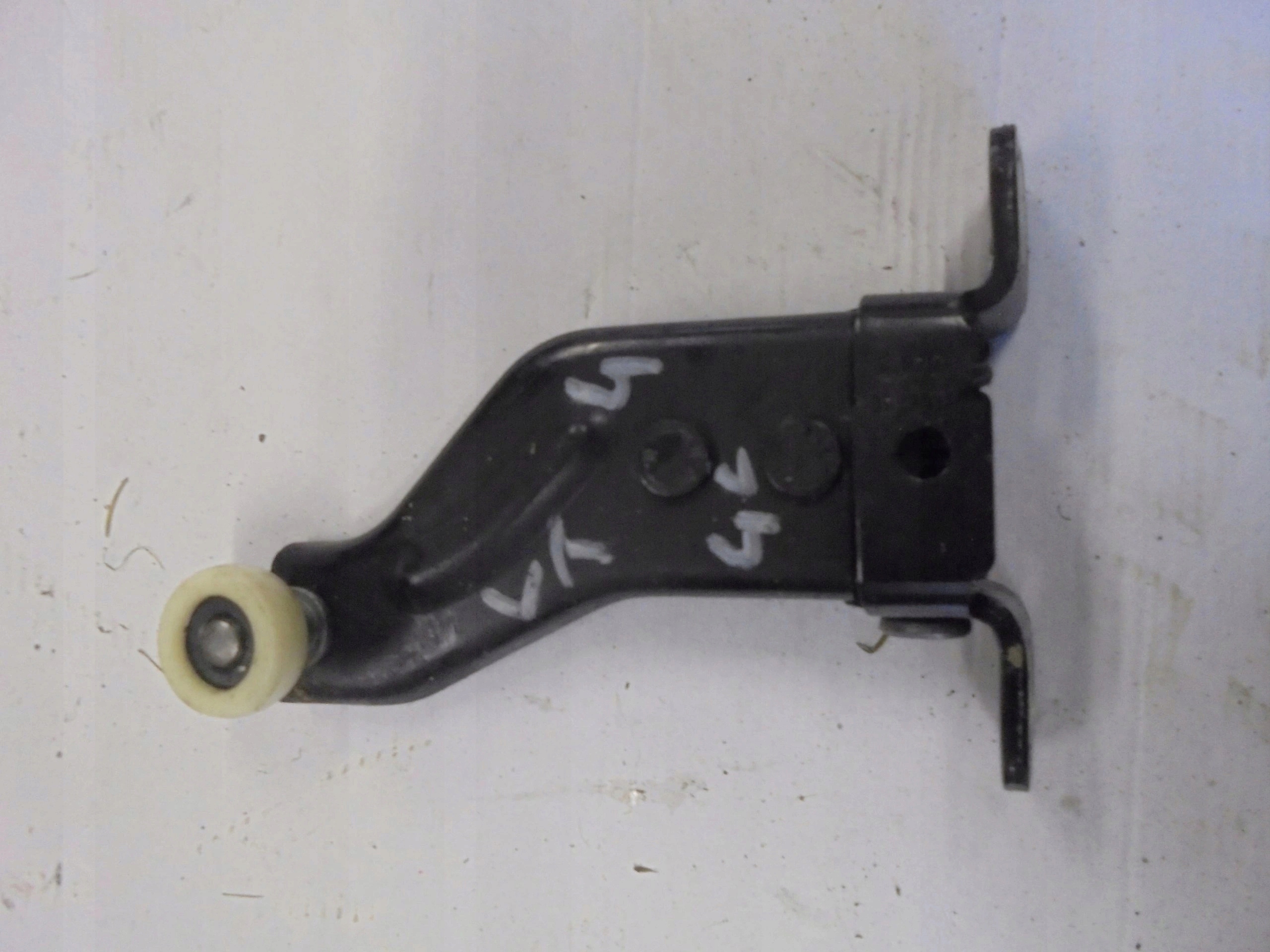 roll door left rear part GORA FORD CMAX MK2 GRAND