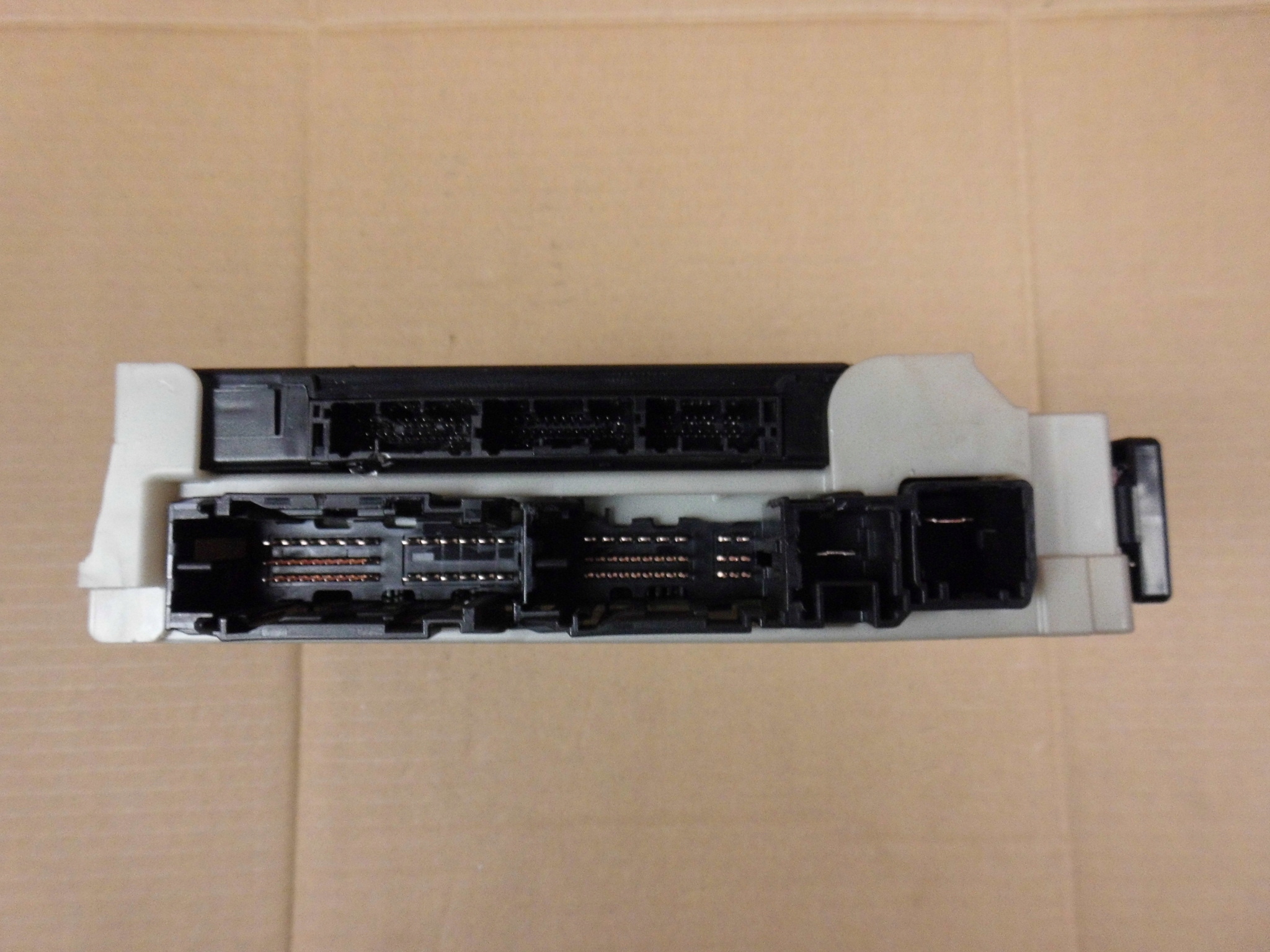 Toyota RAV4 V 2018+ module control unit MPX 8922142420 82730-42890-B