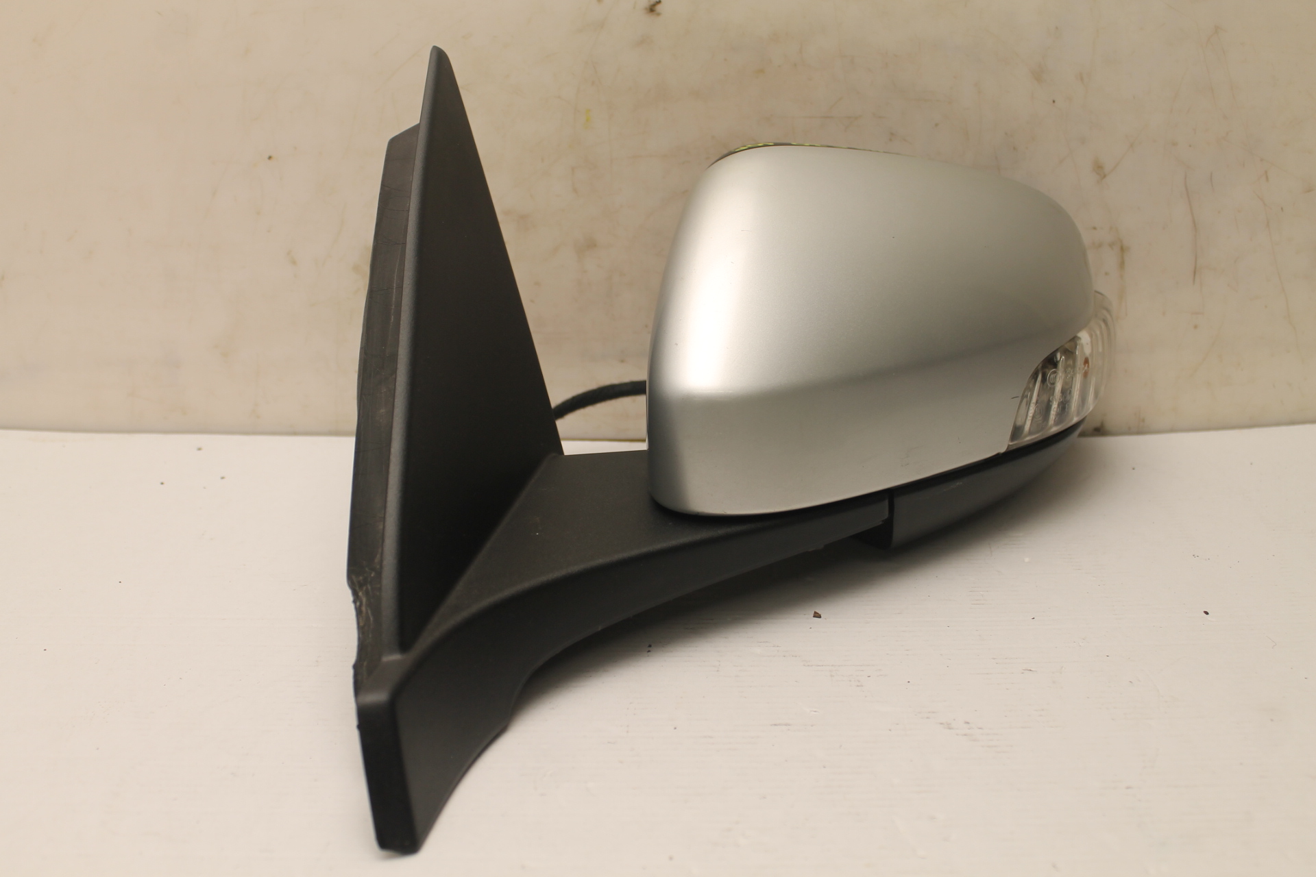 VOLVO C30 LIFT 10R- LUSTERKO LEWE 10 PINÓW 426