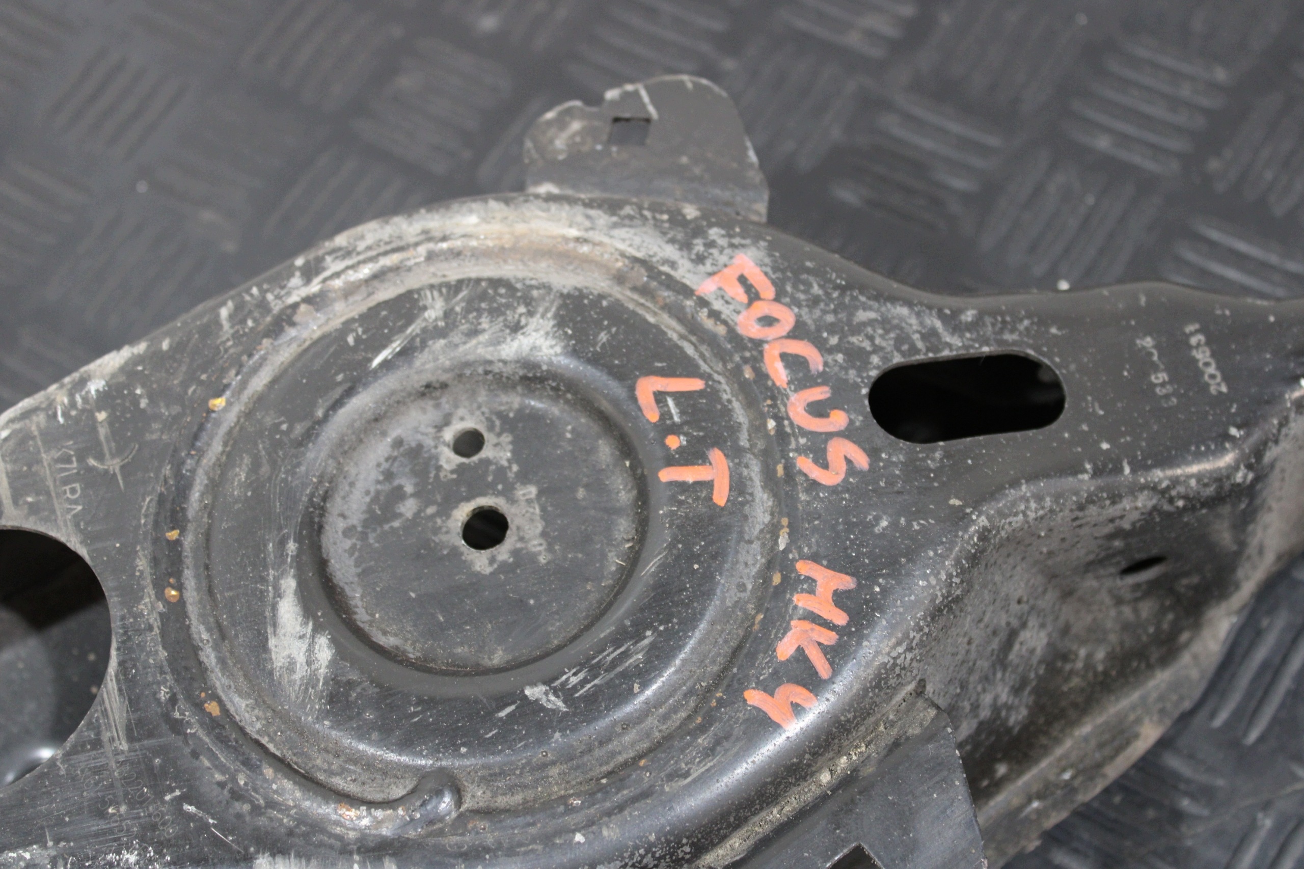 Querlenker links heck hinten FORD FOCUS MK4 ST-LINE KOMBI