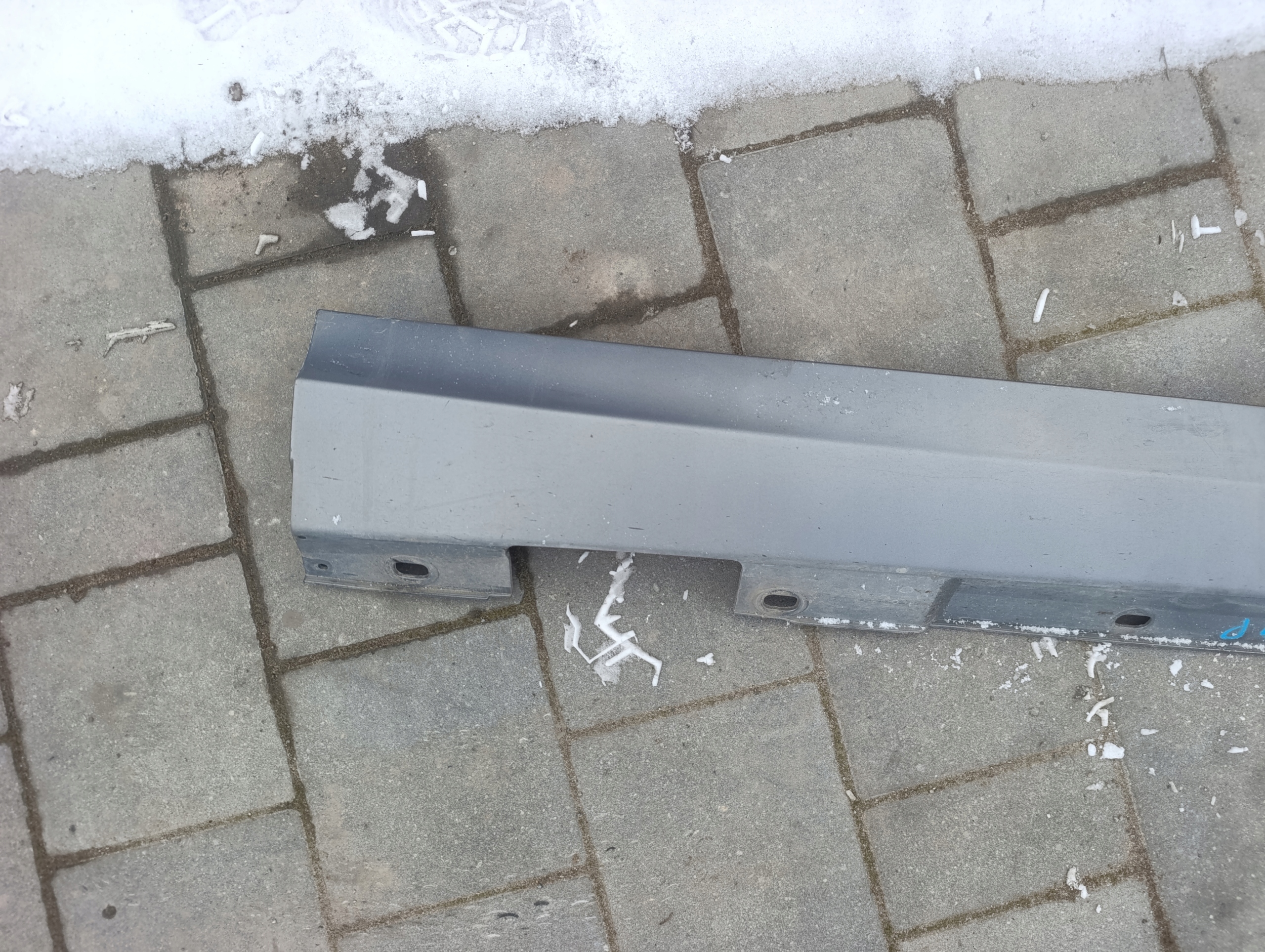 threshold moulding threshold right mercedes w204 sedan 792 A2046900440