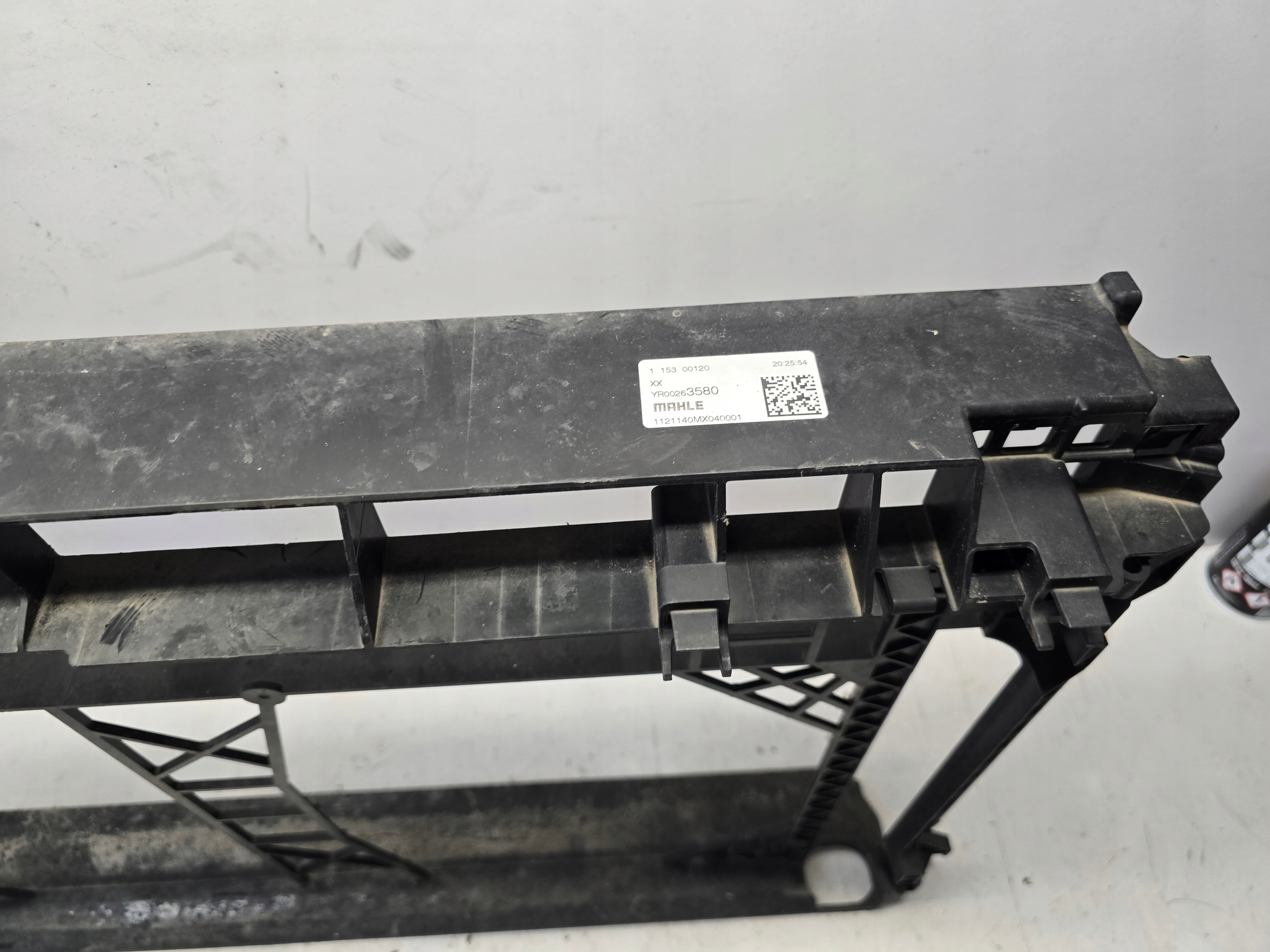 OPEL INSIGNIA B Châssis Boîte Support Radiateur YR00263580