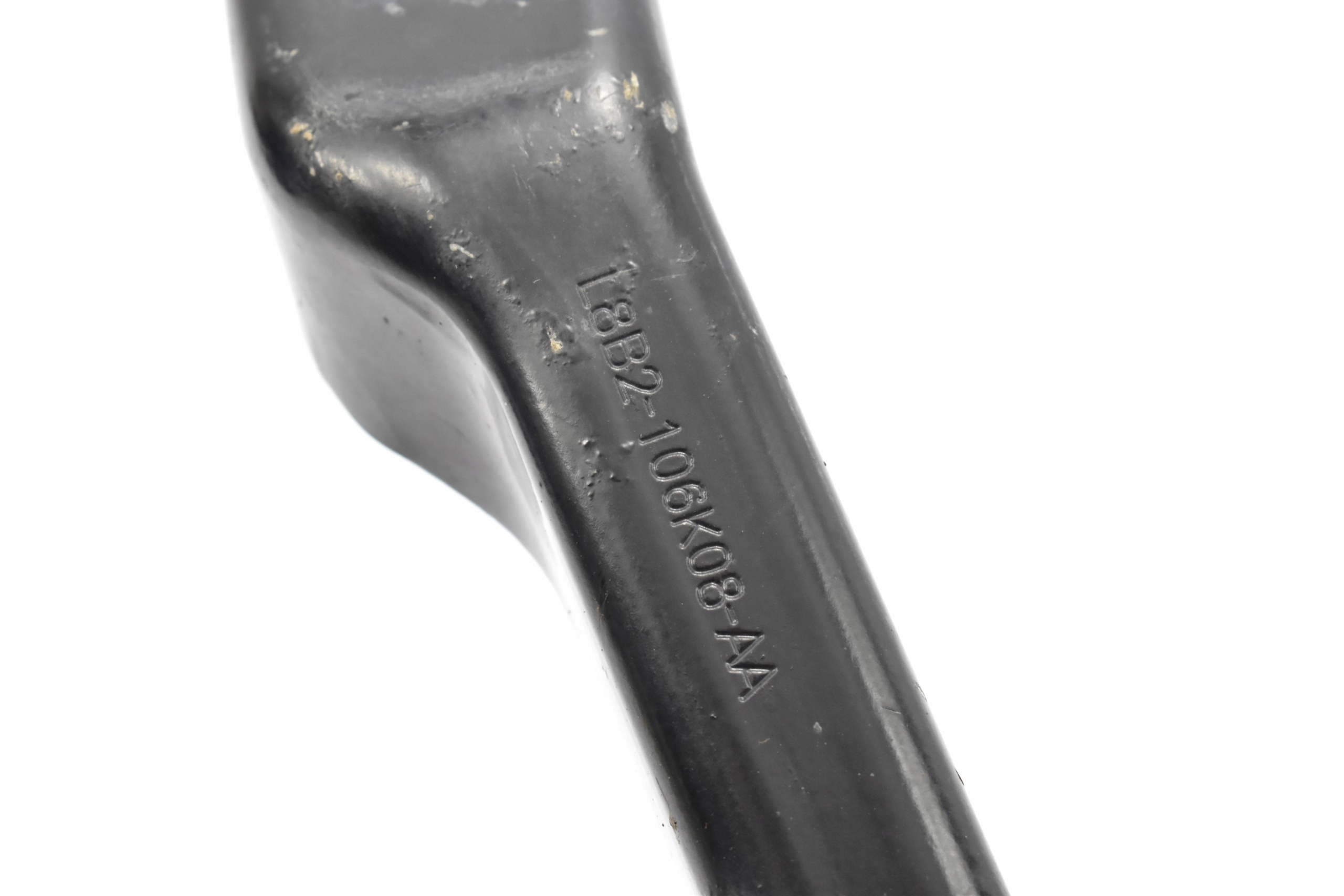 ŁAPA WSPORNIK PRAWY L8B2-106K08-AA LAND ROVER DEFENDER II L663 2020+ Producent części Land Rover OE