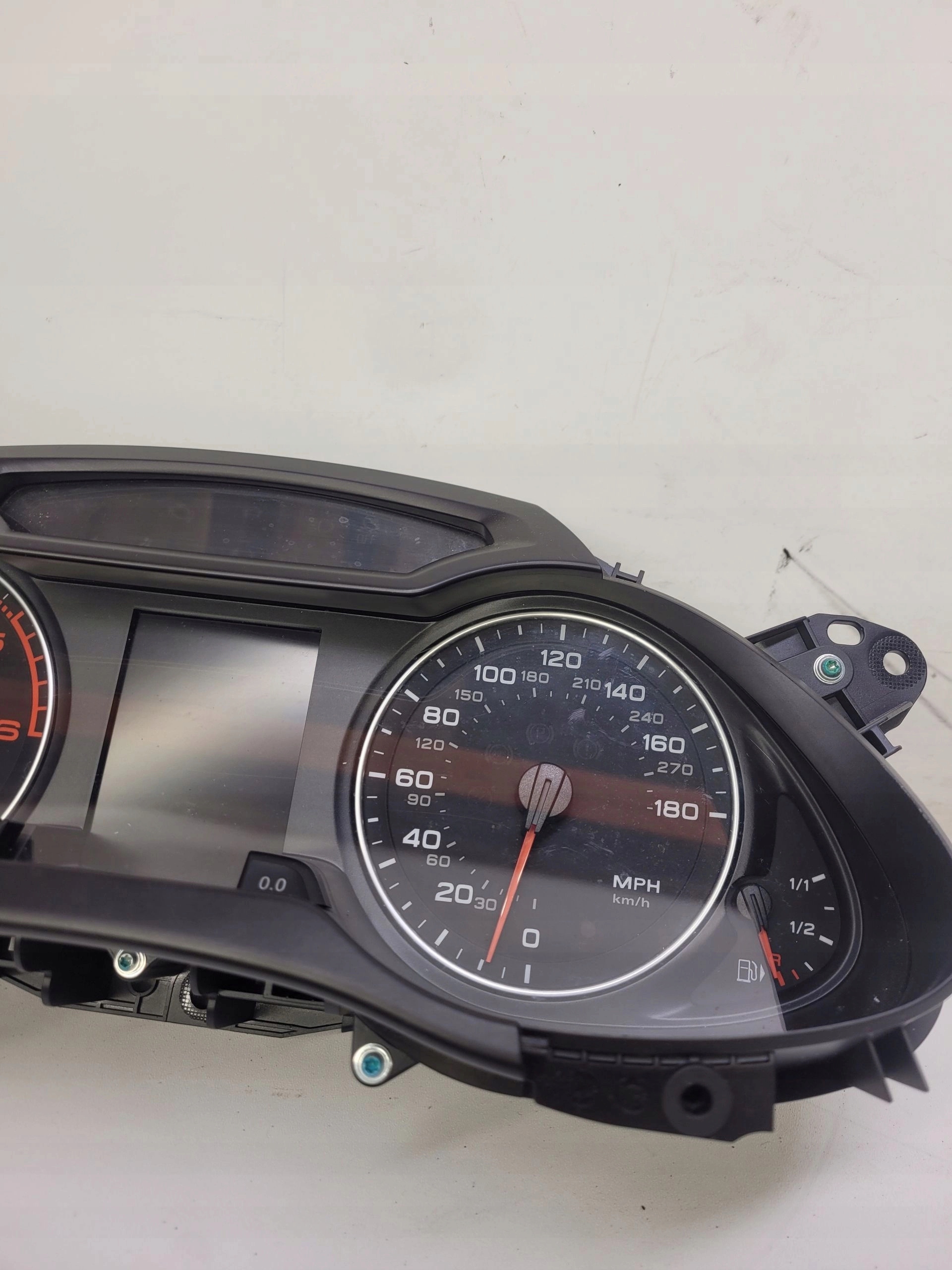 dials dials AUDI A4 B8 2.0 TDI 8K0920980N UK