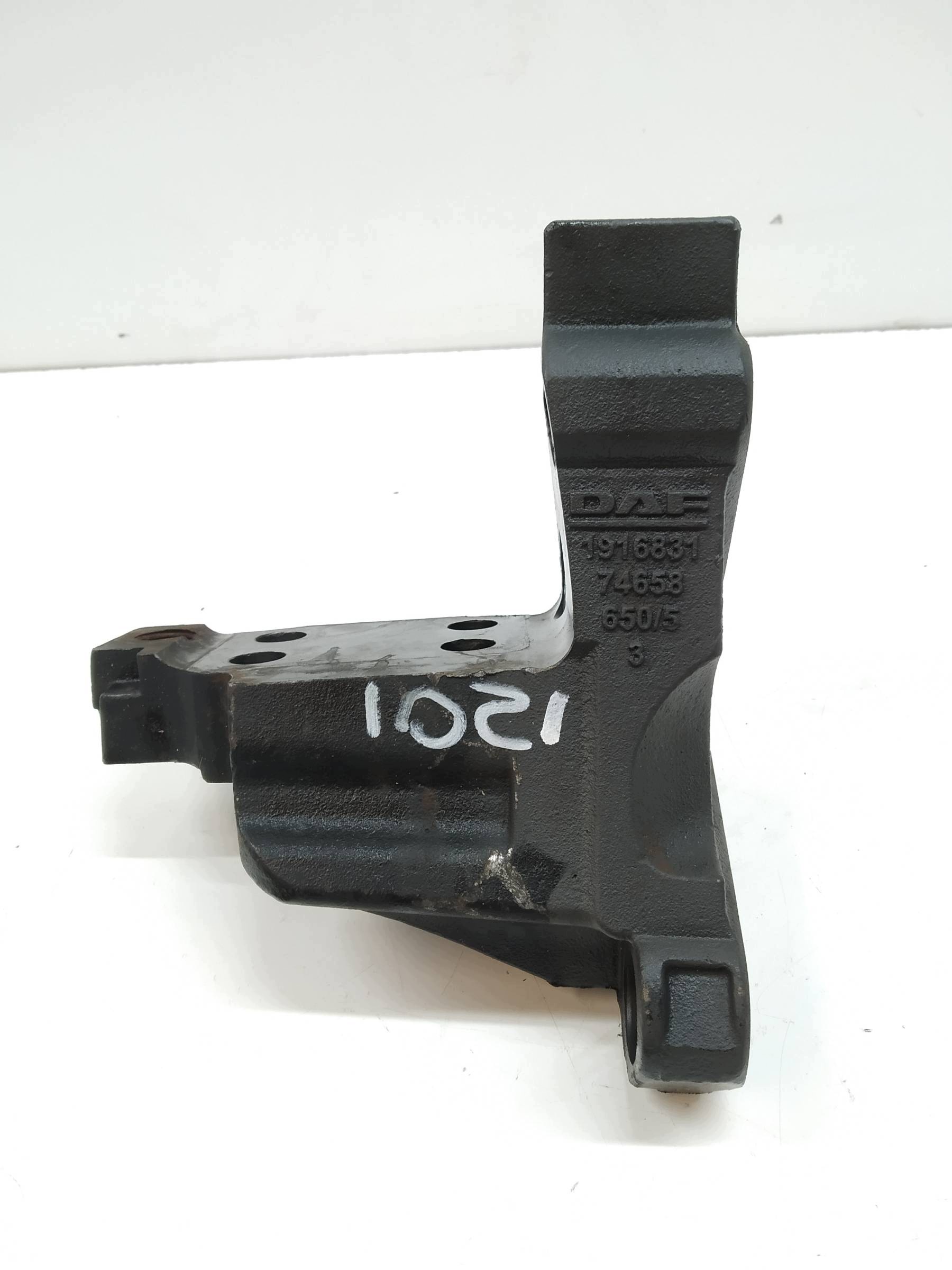 Support 1916831 DAF XF (2012-2016) 106 Euro 6 440 FT