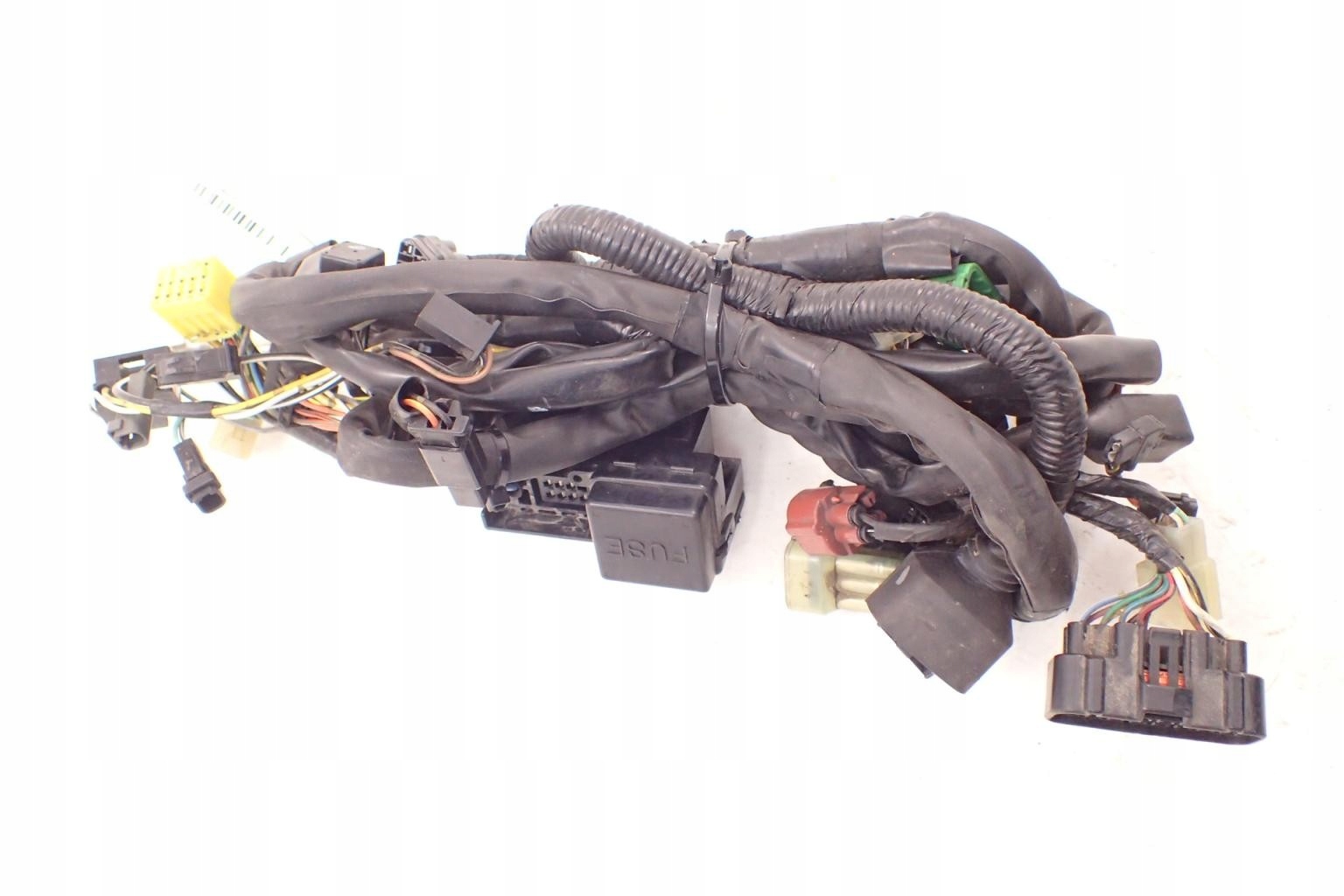 105365 - Suzuki VL 800 2001r жгут проводов