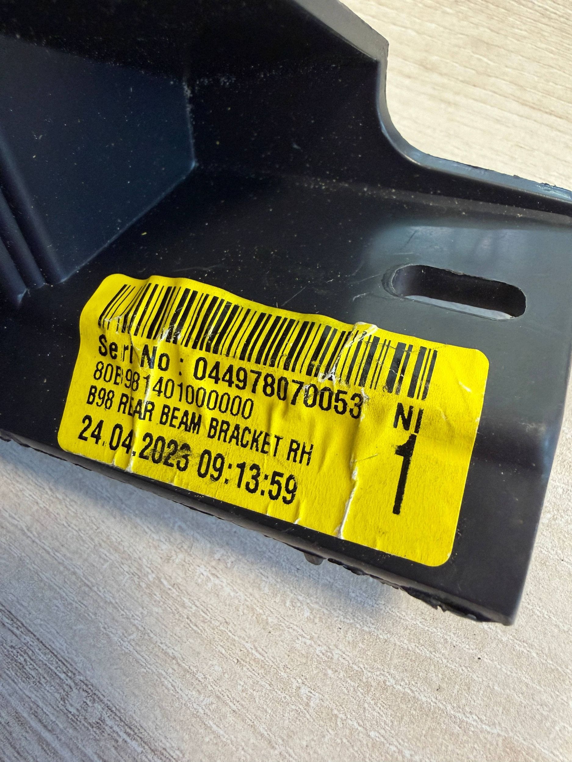 RENAULT CLIO IV support bumper right rear part 850427559R