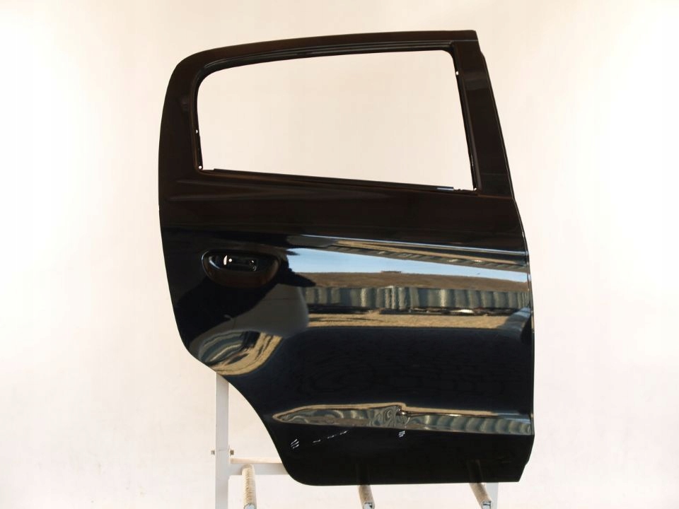 Mitsubishi Space Star door right rear. right rear part 14r 2014
