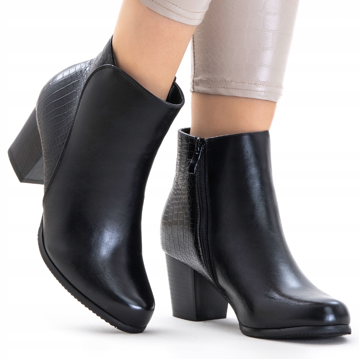 Kotníkové Boty Širší na podpatku stabilní módní Zip Wojtyłko 38