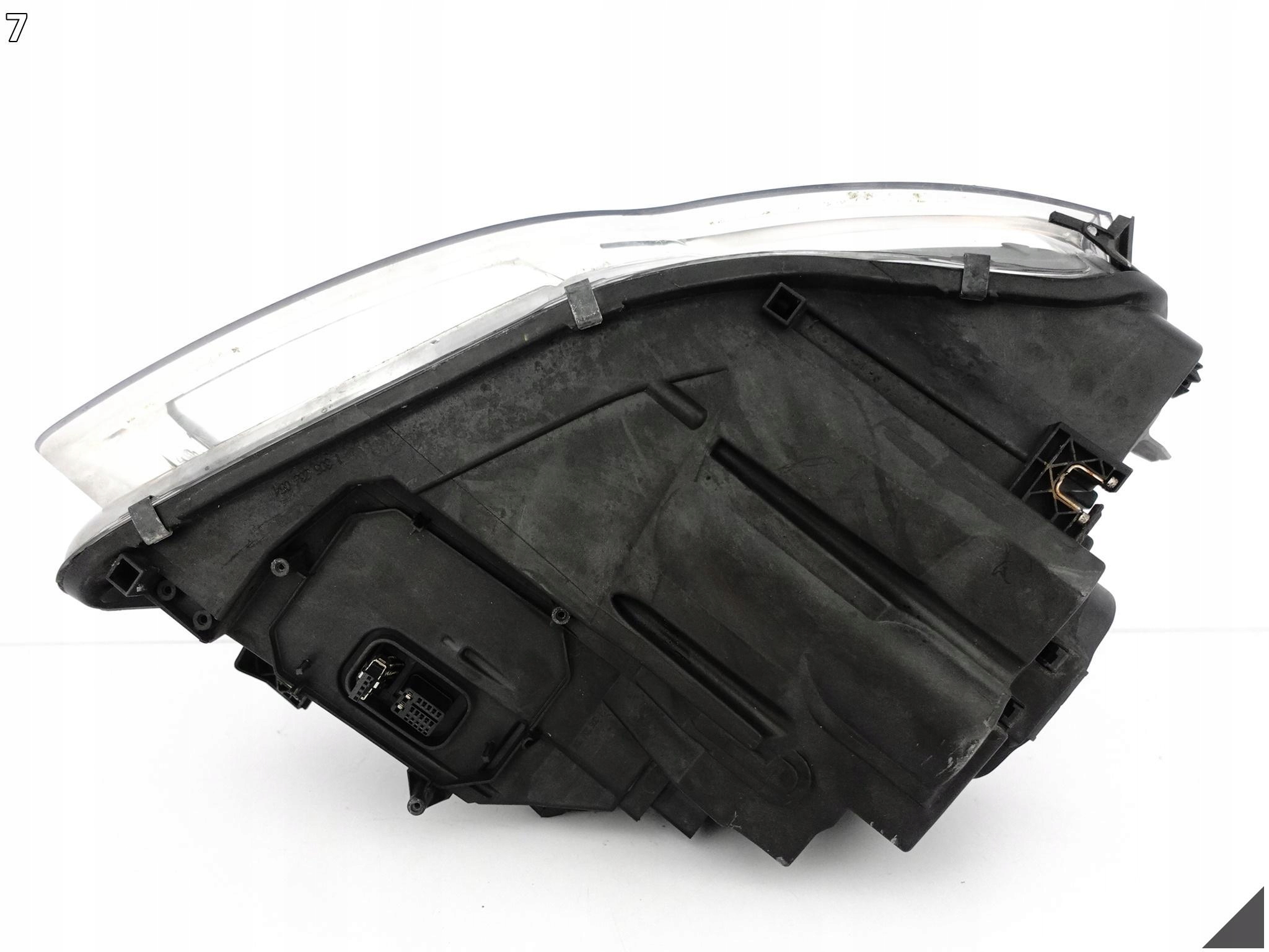 AUDI A4 S4 RS4 8E0 B7 04-08 light XENON left front EUROPA 8E0941003AM