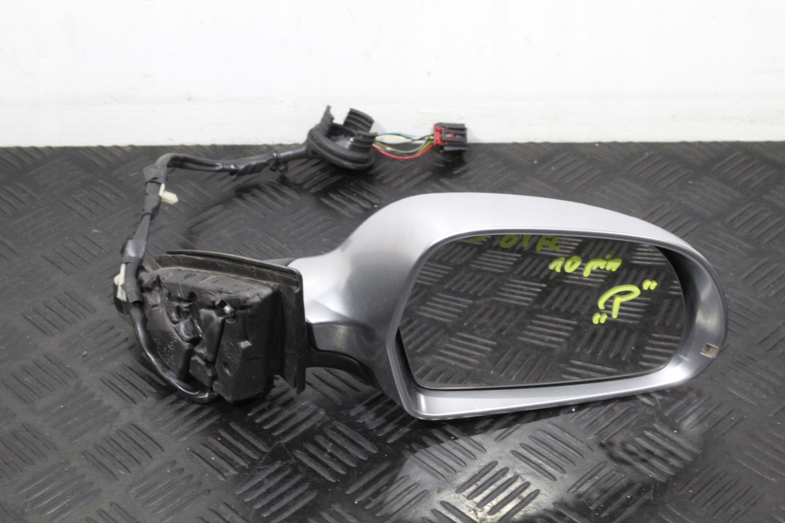 mirror right 10 vertical AUDI S3 8P0 8P LIFT