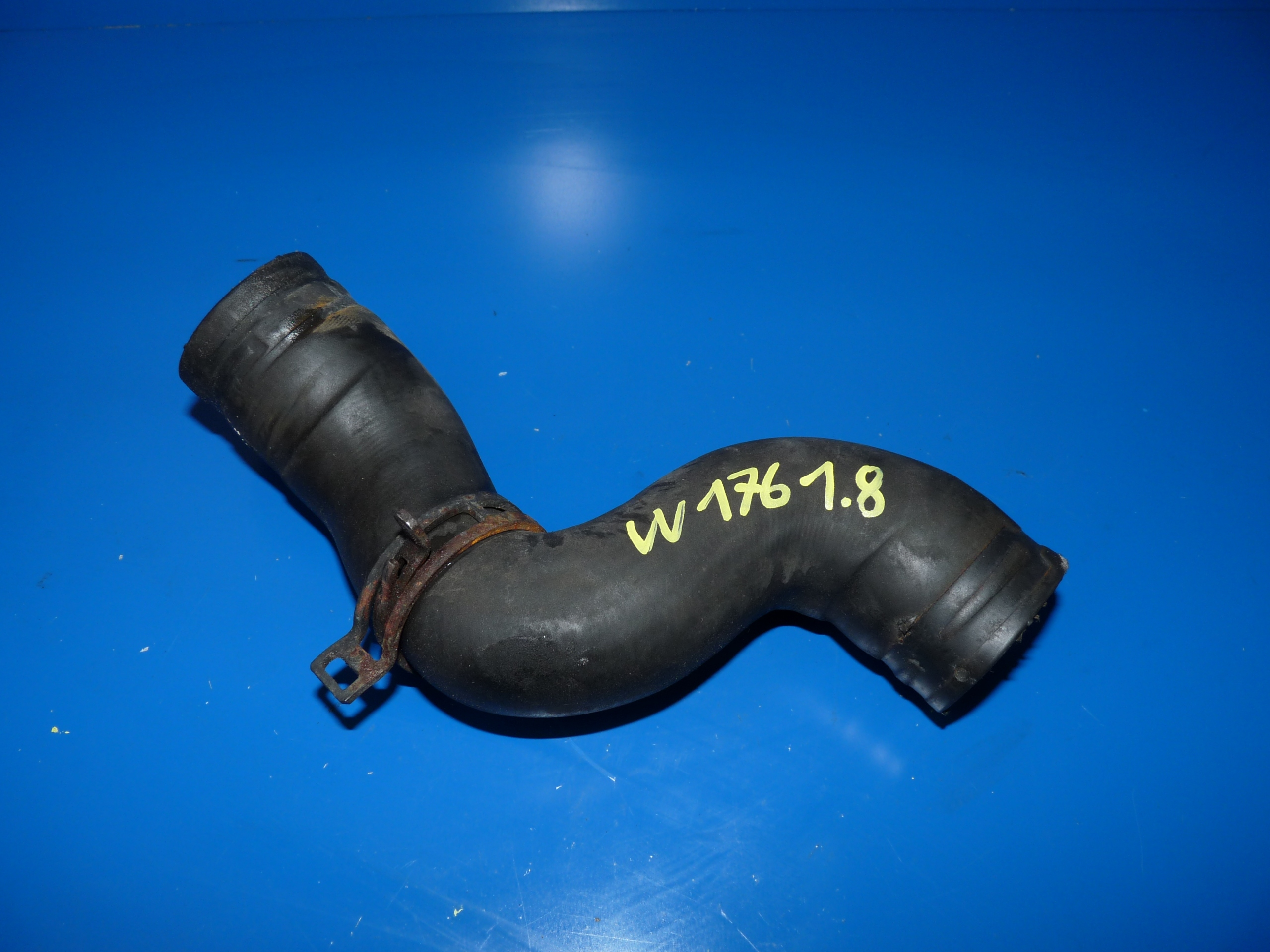 MERCEDES A W176 W246 W117 1.8 CDI crijevo prijenos vode