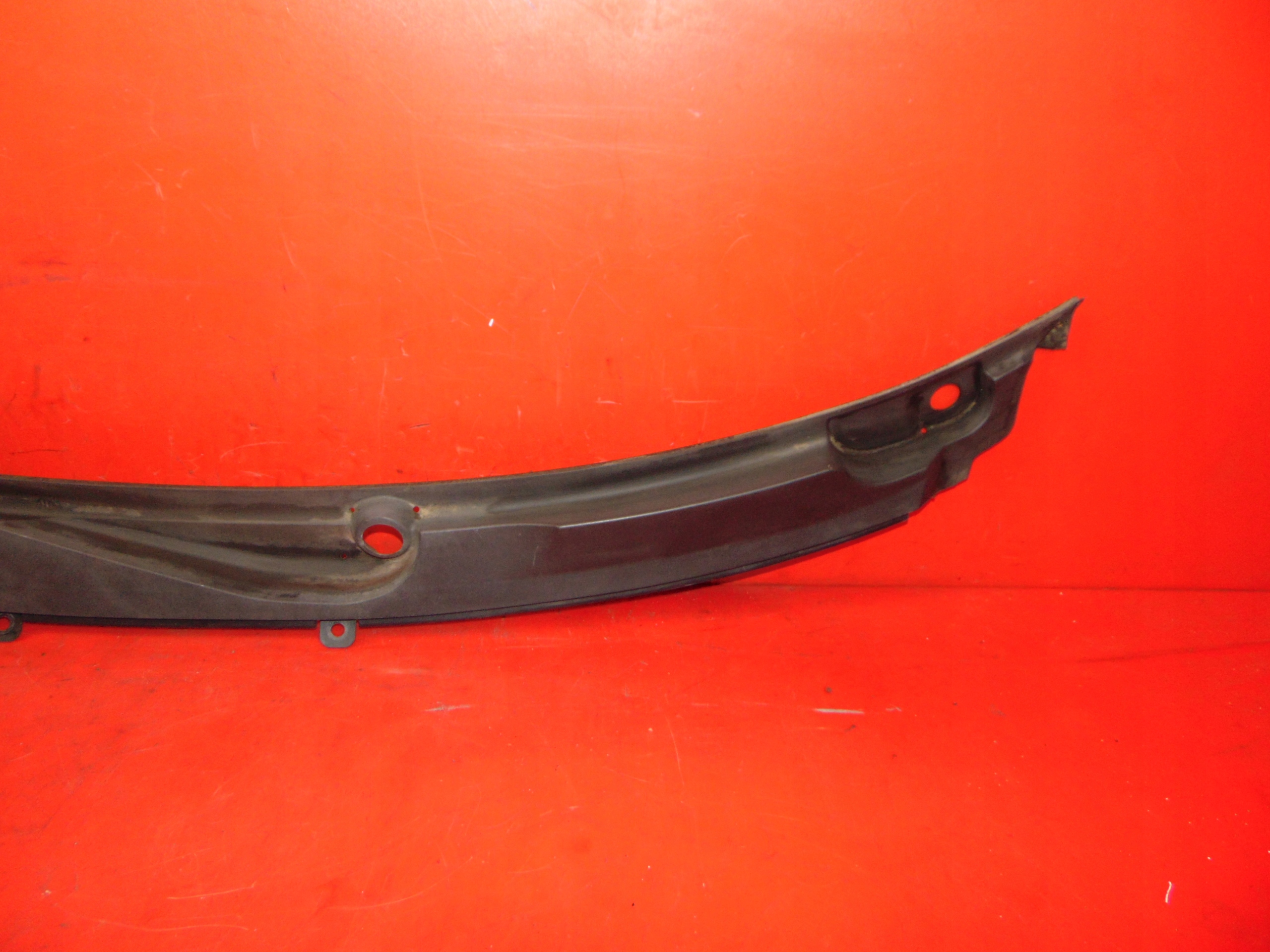 AUDI A6 C6 torpedo plastic upper 4F1819403