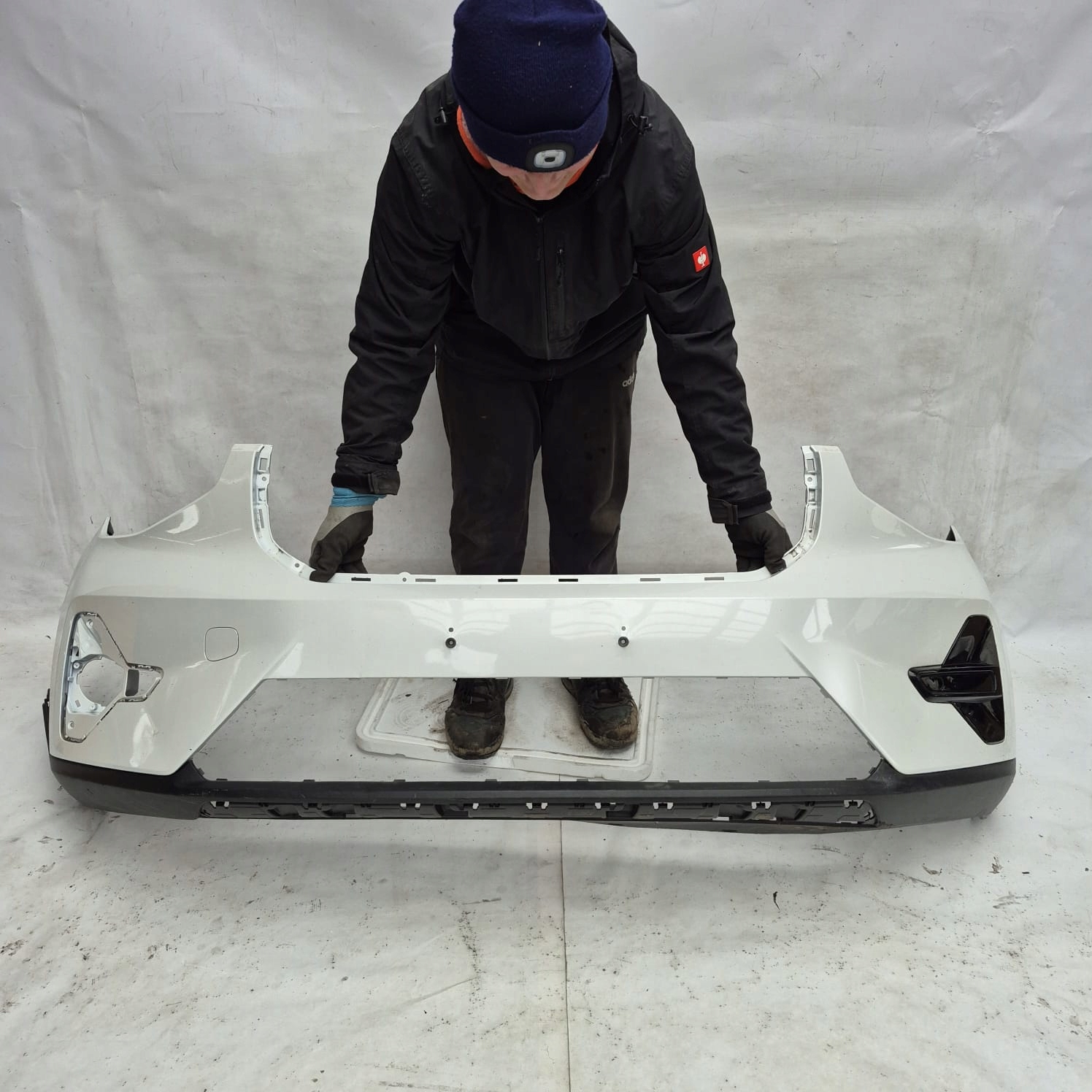 VOLVO XC40 LIFT 22-> bumper front front PDC