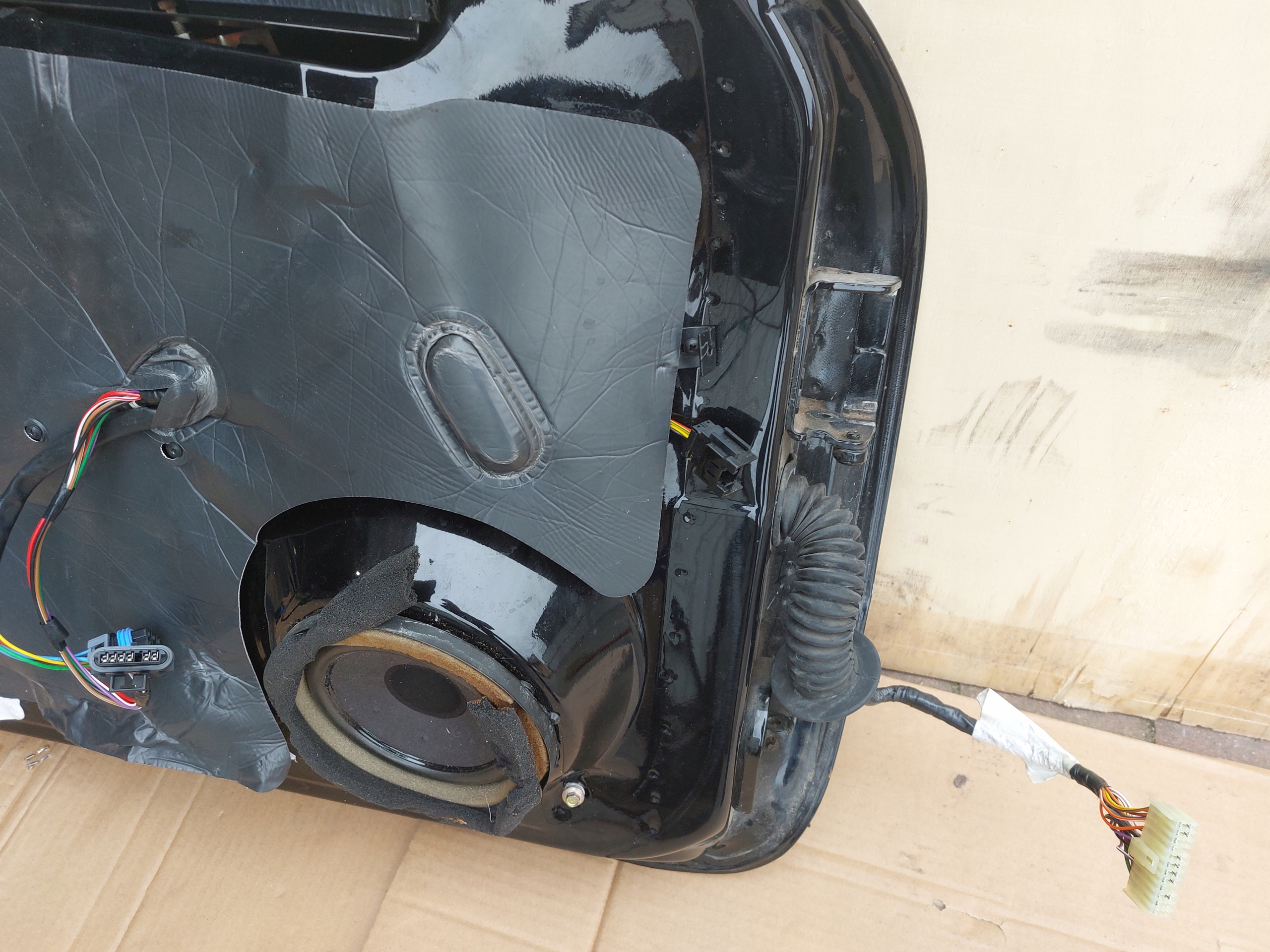 door left ASTON MARTIN DB7 VANTAGE CABRIO black, 01r