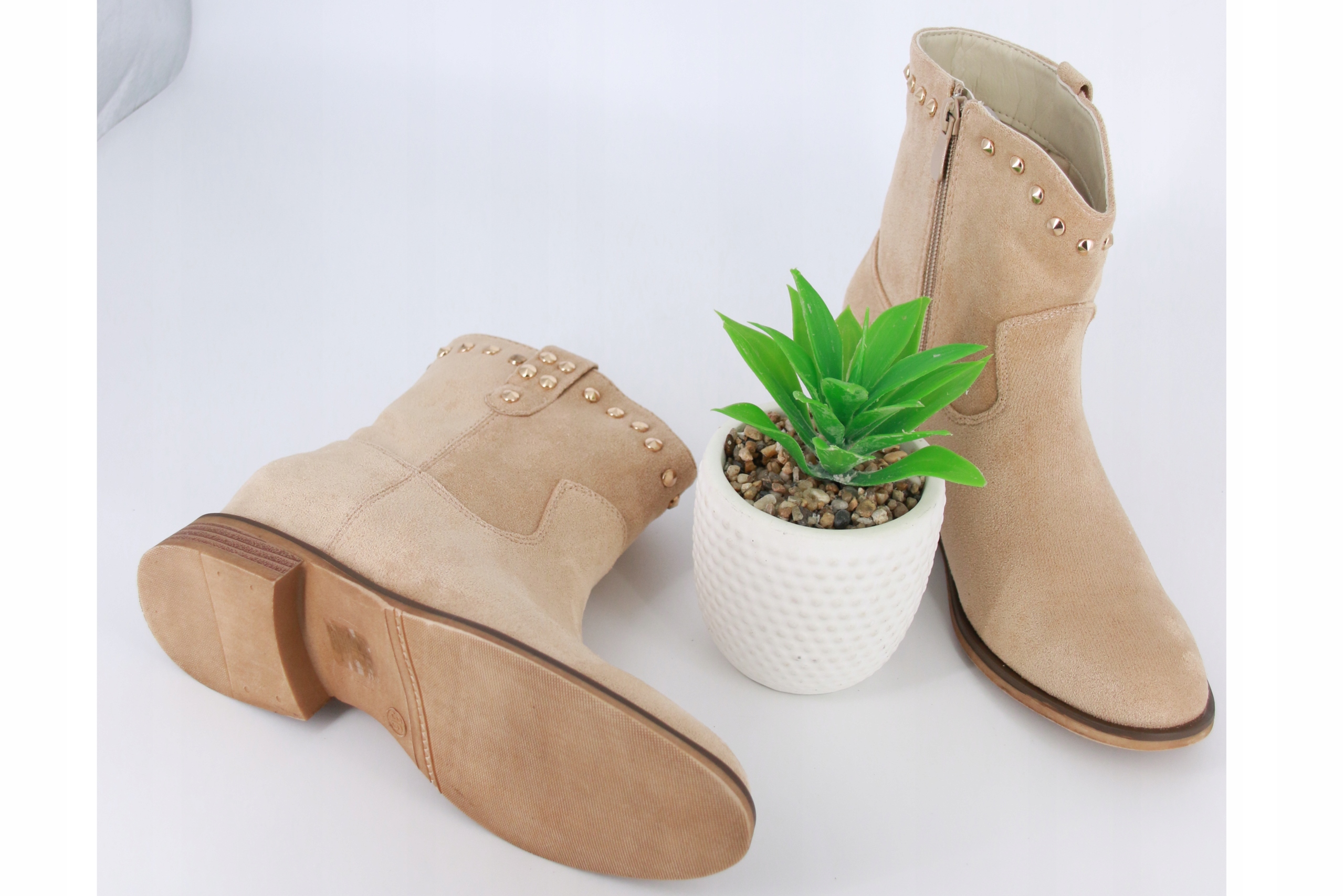 BOTKI BEŻOWE ZAMSZOWE BUTY DAMSKIE Z ĆWIEKAMI WIOSENNE DAMSKIE 39 Marka inna