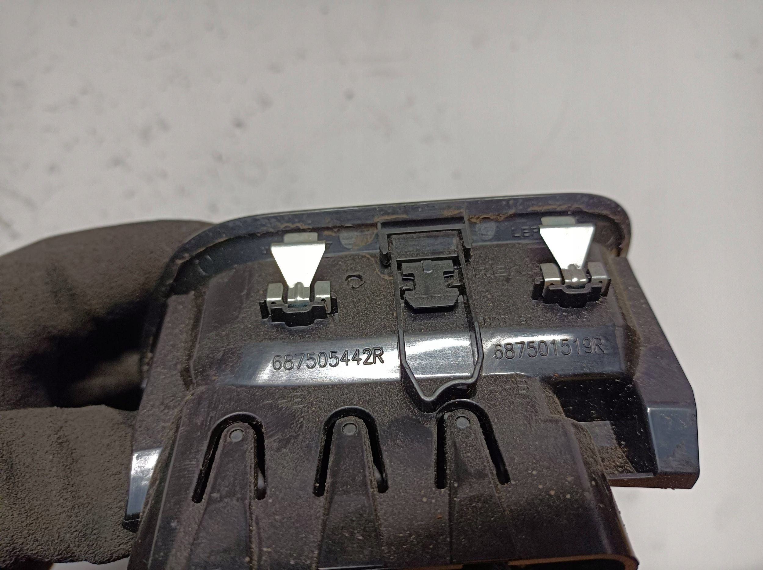 grid air conditioning devices Renault Master III 687505442R
