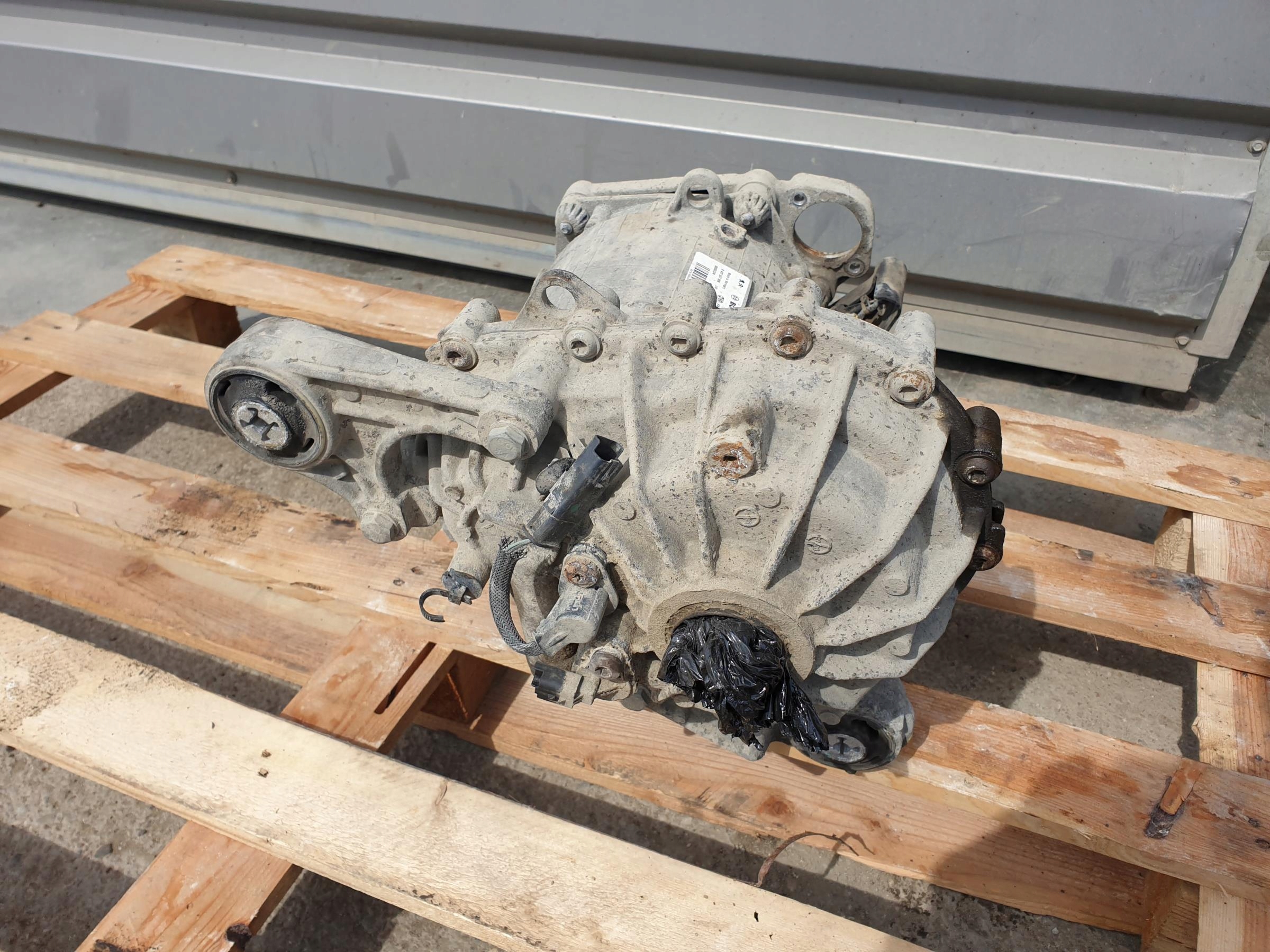 SILNIK ELEKTRYCZNY PEUGEOT 508 HYBRID4 DS5 Producent części Peugeot