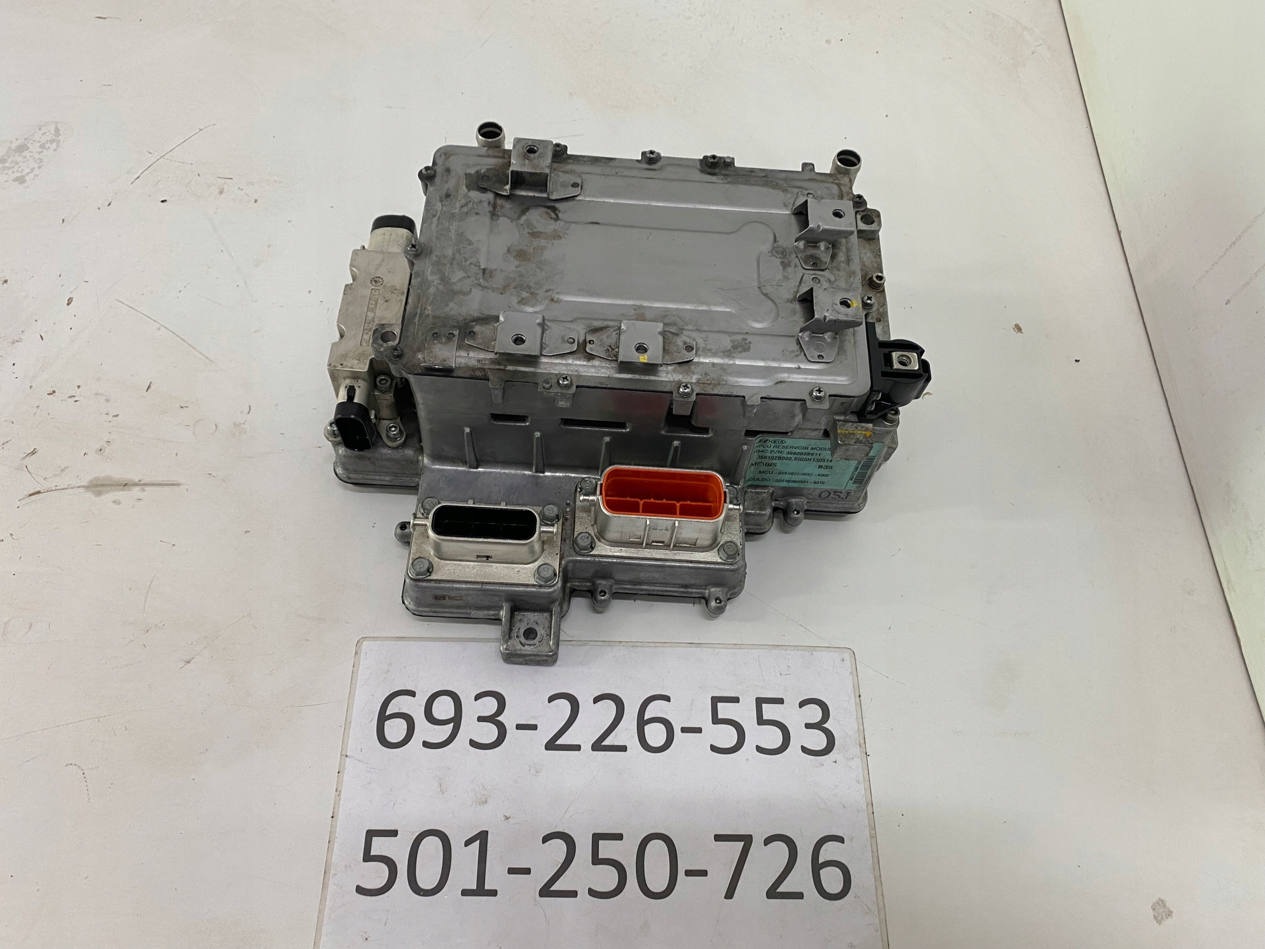 FALOWNIK INWERTER PRZETWORNICA KIA NIRO HYBRID Part number 366002B611