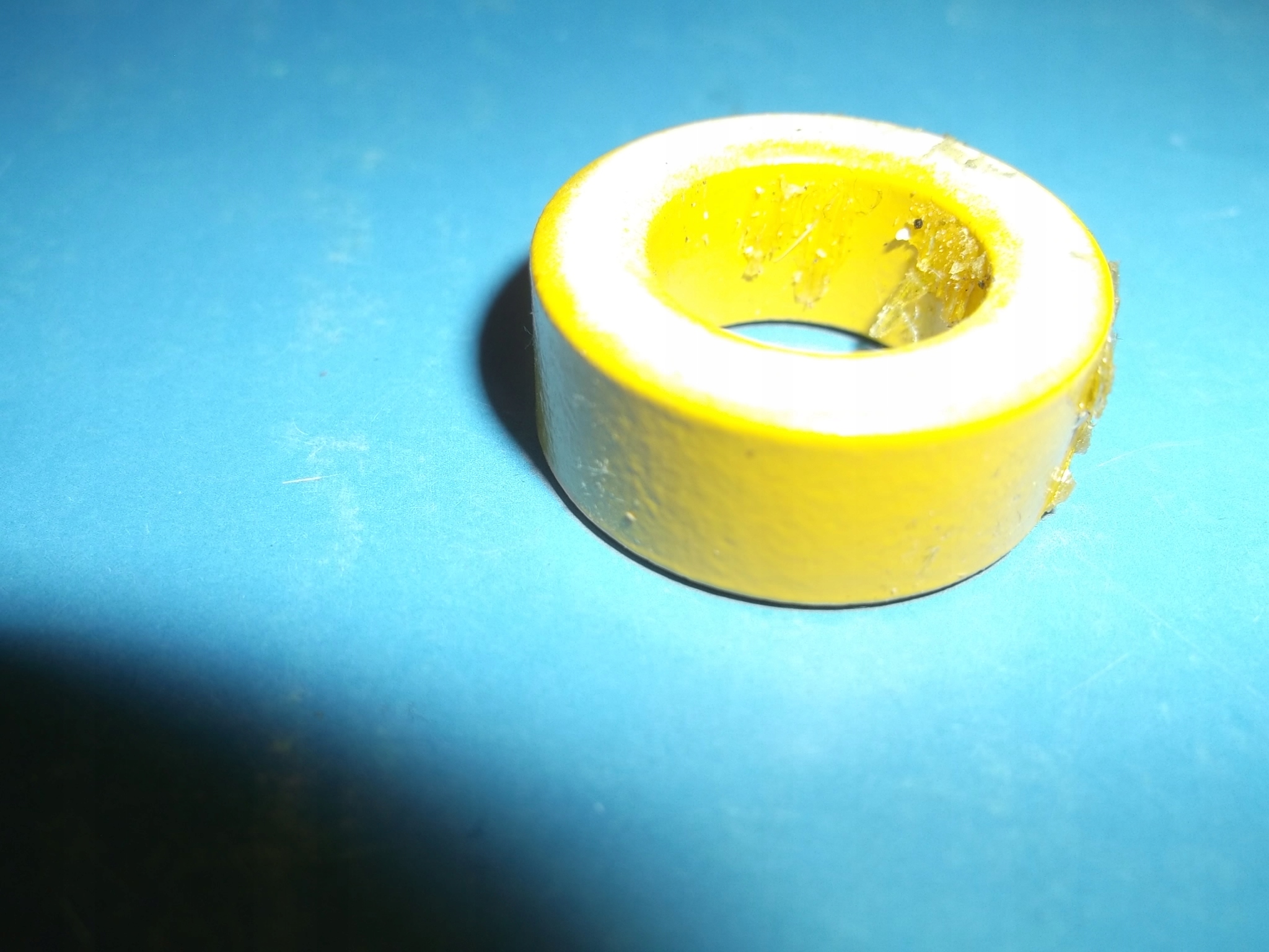 RDZEŃ FERRYTOWY TOROIDALNY filtr 23 x 13 x 9 Producent Inna