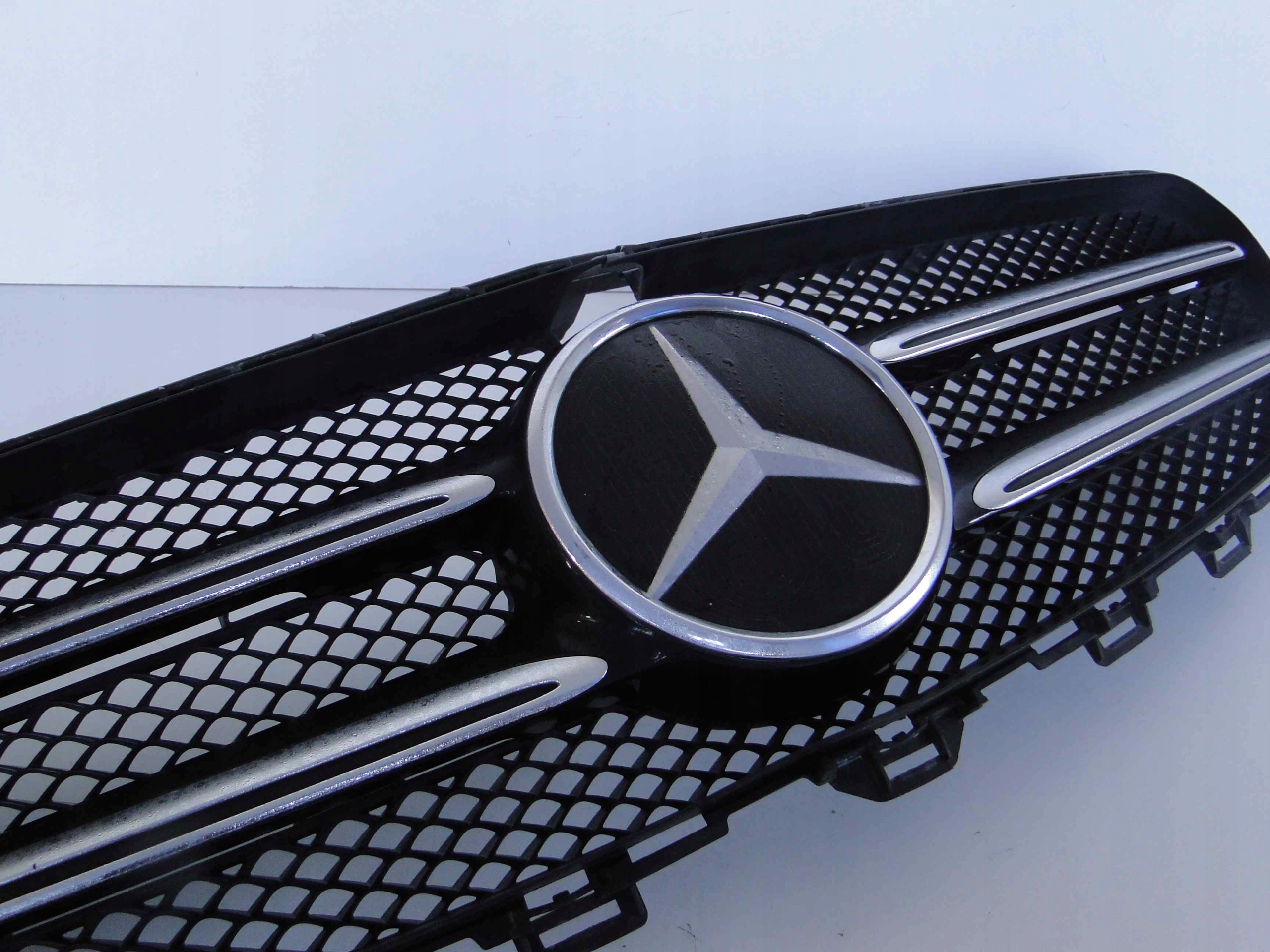 MERCEDES E W213 213 GRILL ATRAPA KAMERA RADAR Producent części Mercedes-Benz OE