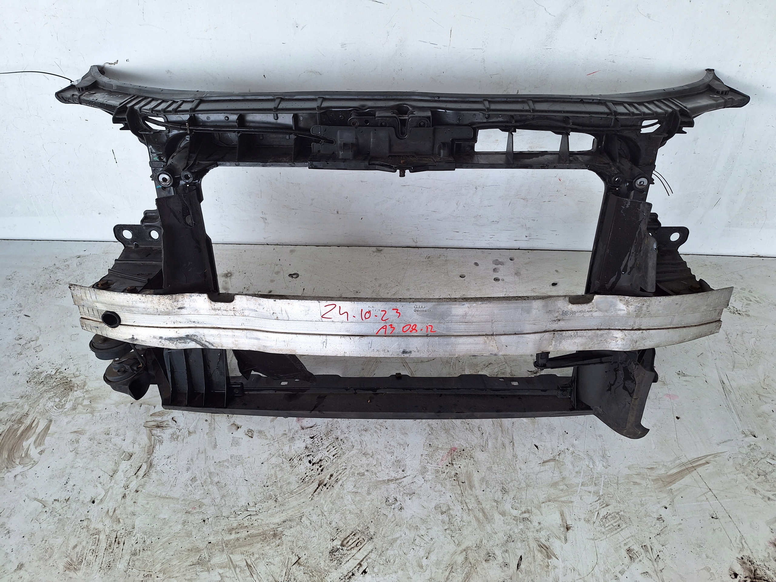 AUDI A3 8P0 LIFT 08-12 support panel for radiators