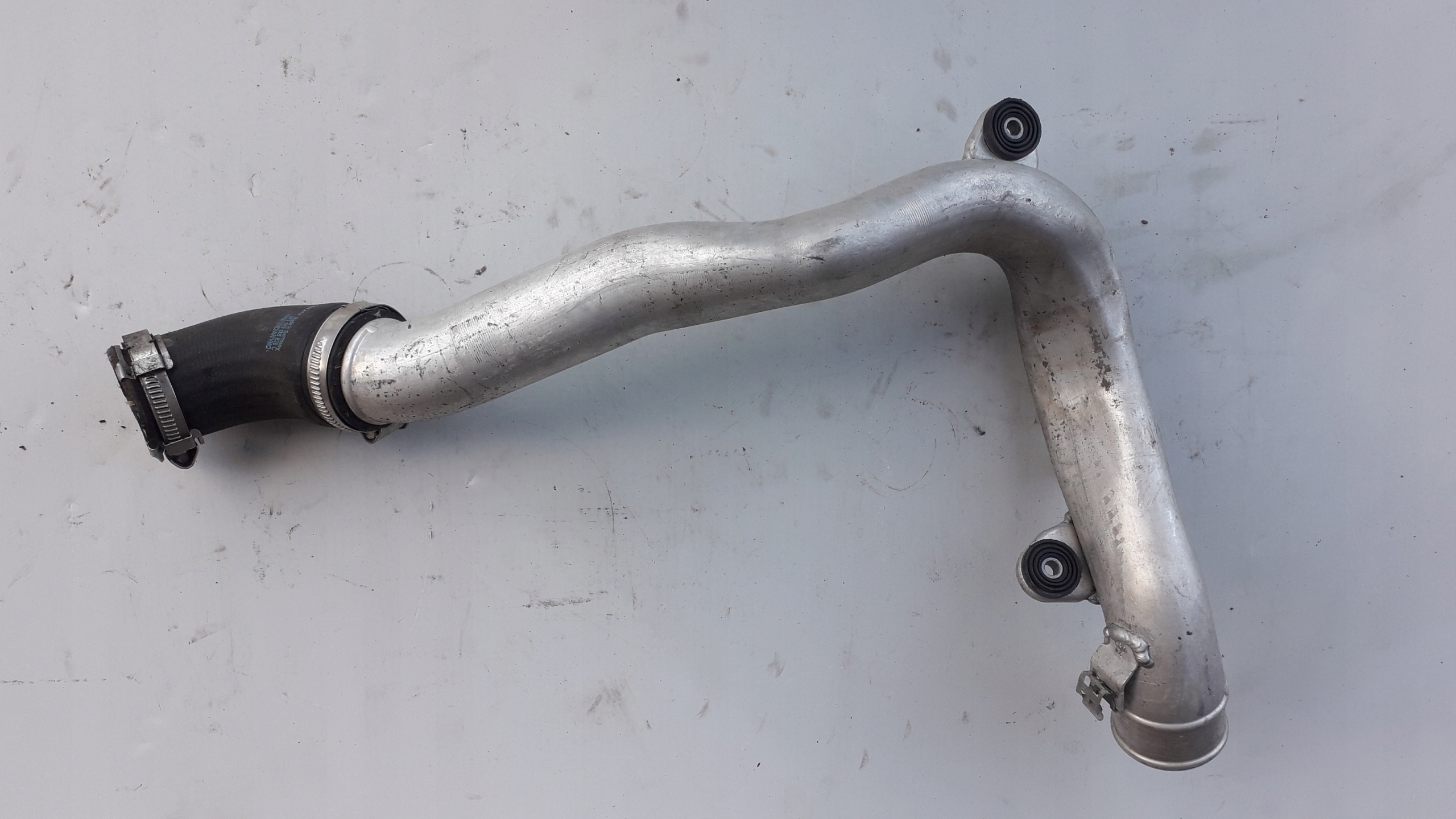 AUDI VW ROHR SCHLAUCH INTERCOOLER 1K0145828C