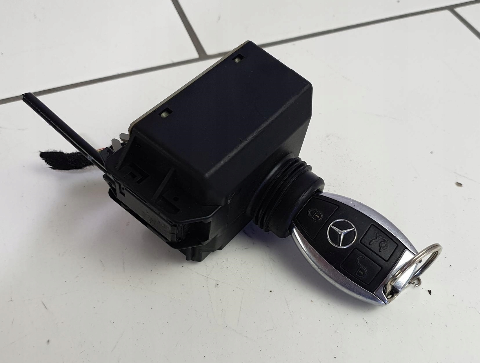 W212 ключ запалювання + ключ в зборі A2129055600