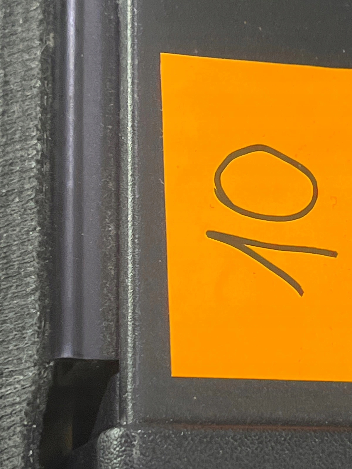 renault CLIO III универсал ролета багажника 8200612331 07-2012