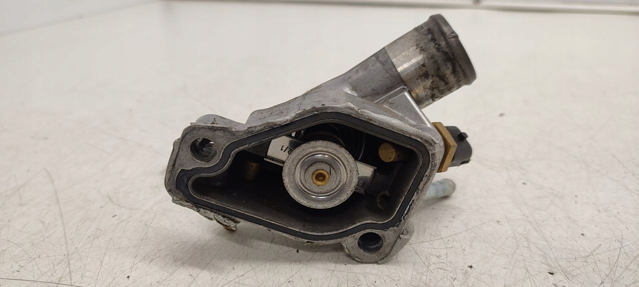 termostato Opel Astra H 1,8 16V kombi