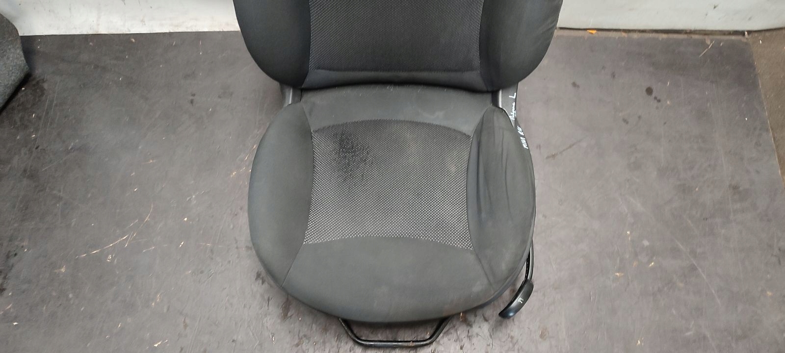 seat front left driver´s podgrzewany Mini R56 1,6 VTI