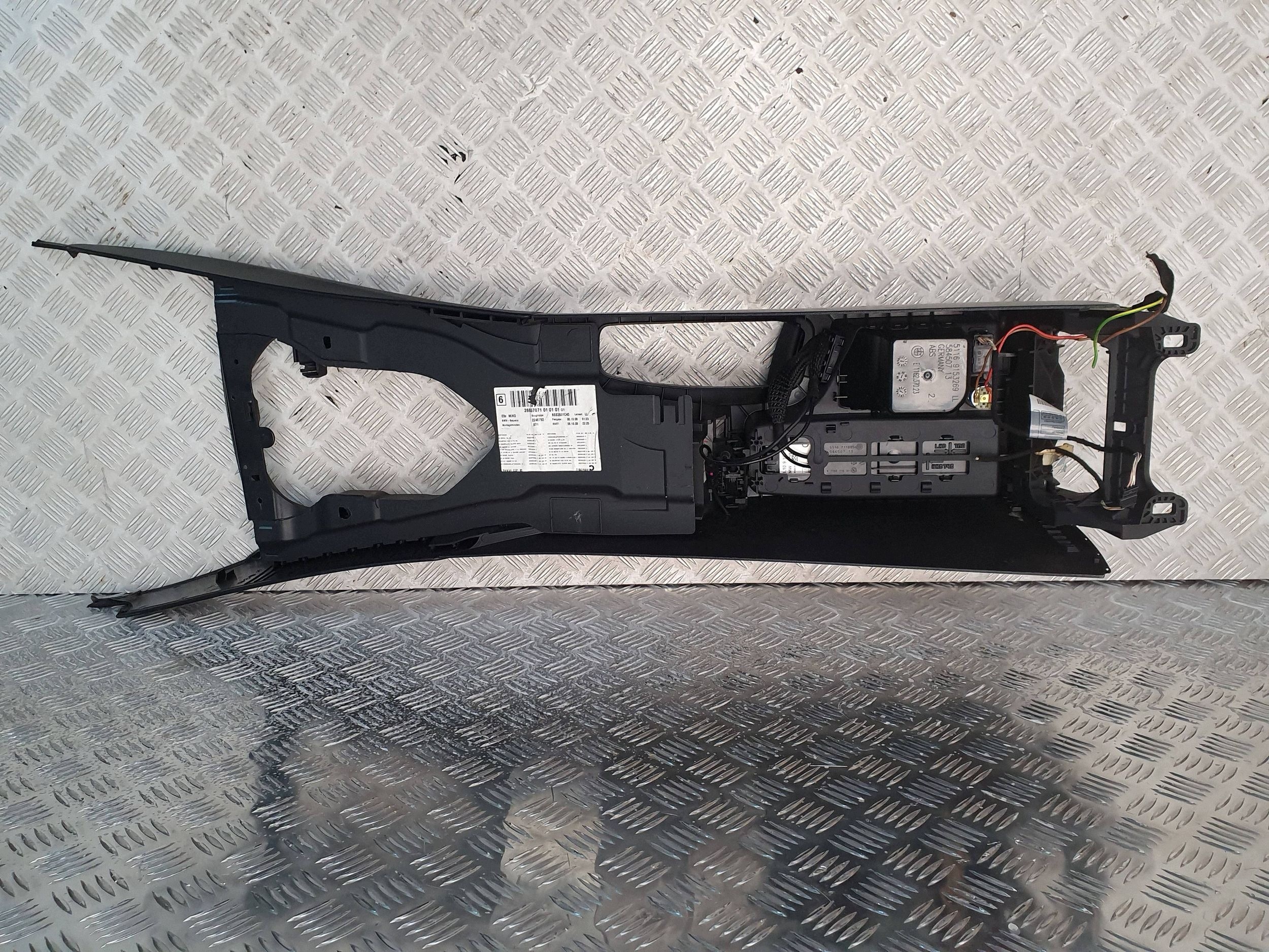 TUNEL central armrest EUROPA 9170915 BMW E91 E90 E92 E93