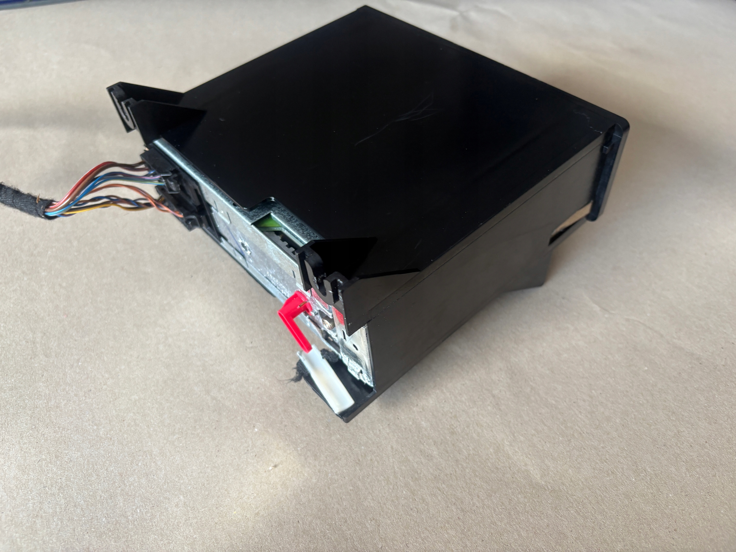 AUDI A2 player navigation devices 8Z0919897