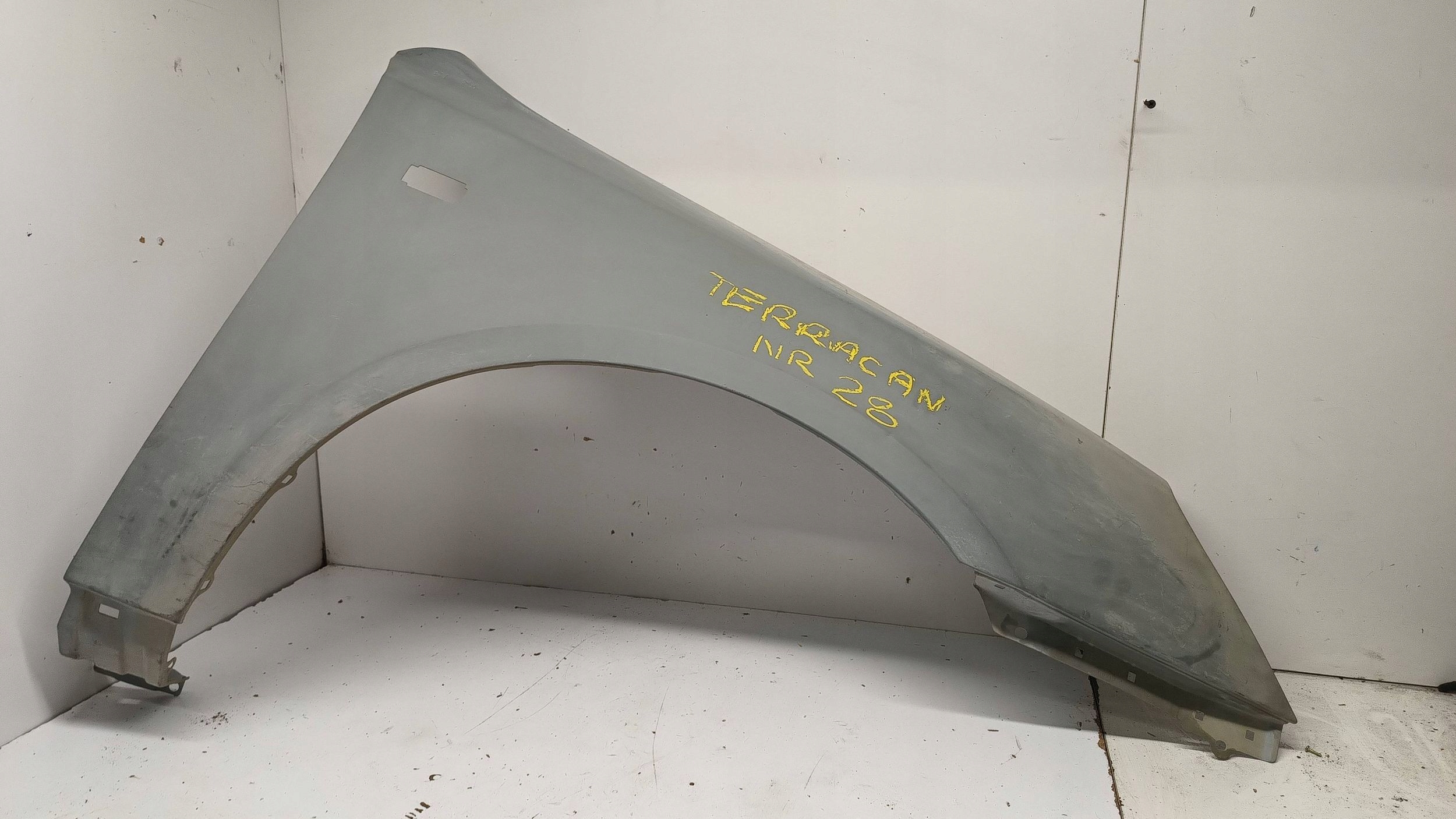 HYUNDAI TERRACAN fender right front front NR 28 2001