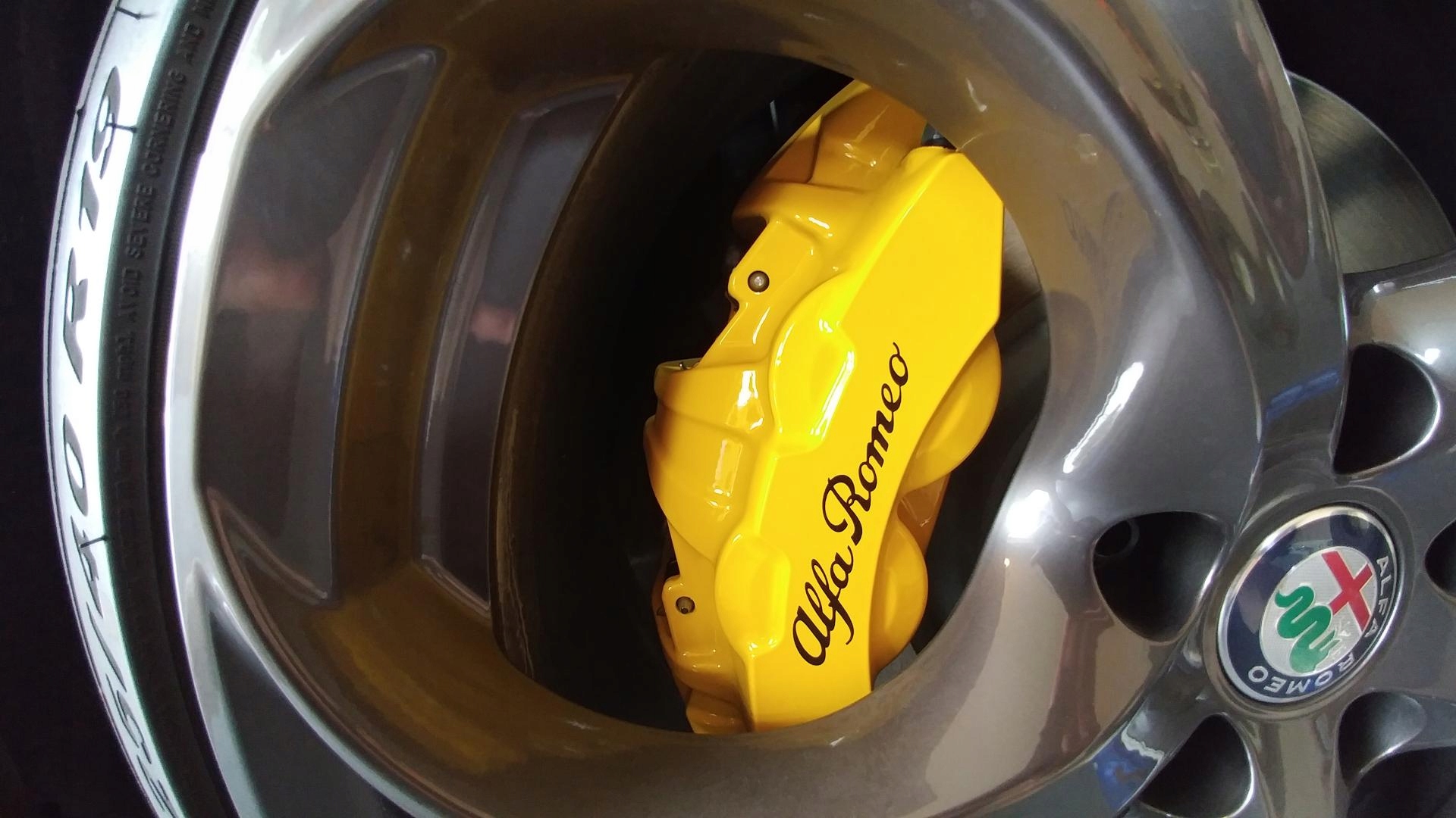 Alfa Romeo GIULIA NAKLEJKA NA ZACISK TYLNY Producent Inny