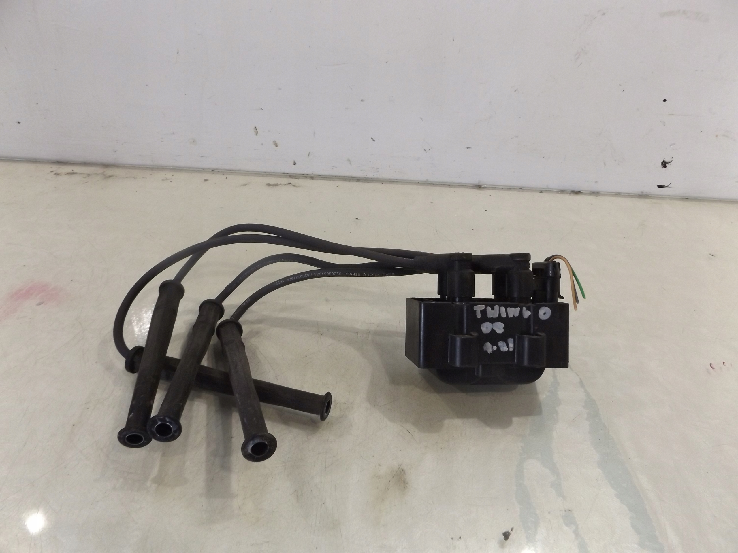 TWINGO II 1,2 CEWKA ZAPŁONOWA