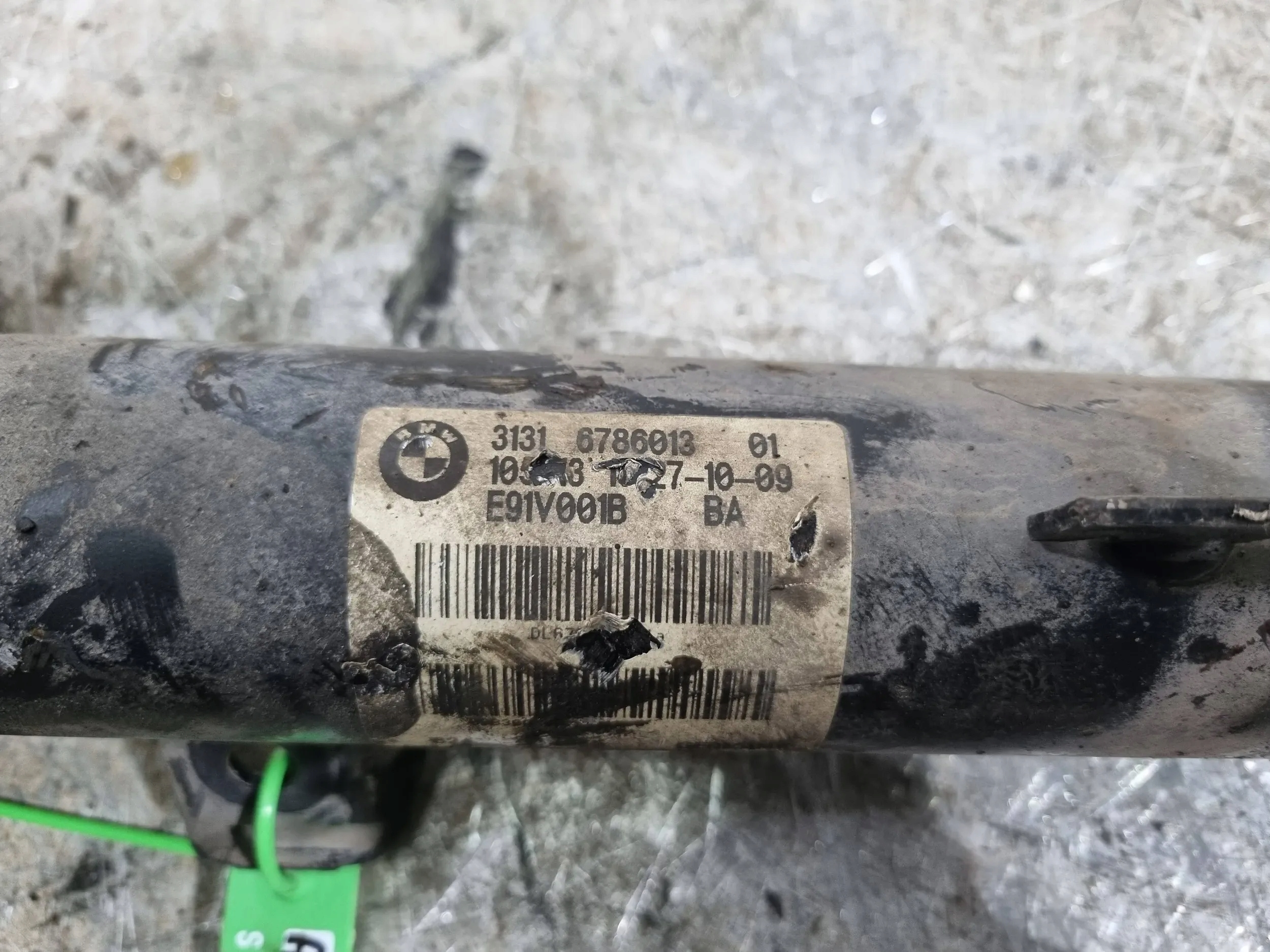 shock absorber left front 6786013 BMW E90 E91 3.0i