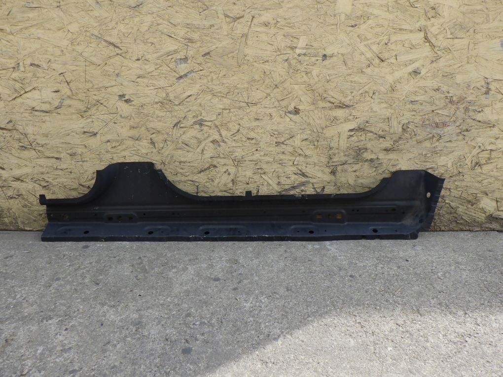 LAND ROVER DISCOVERY SPORT L550 2015- threshold left new original